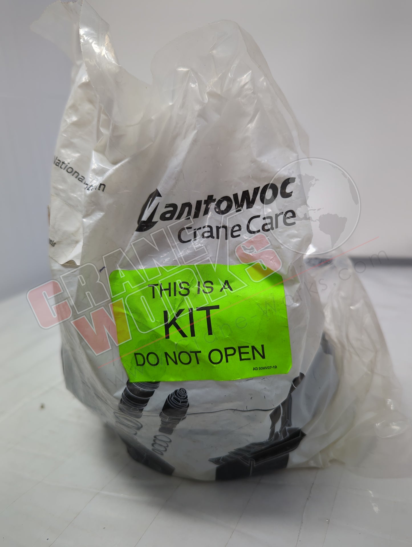 123997 | New Kit, Packing