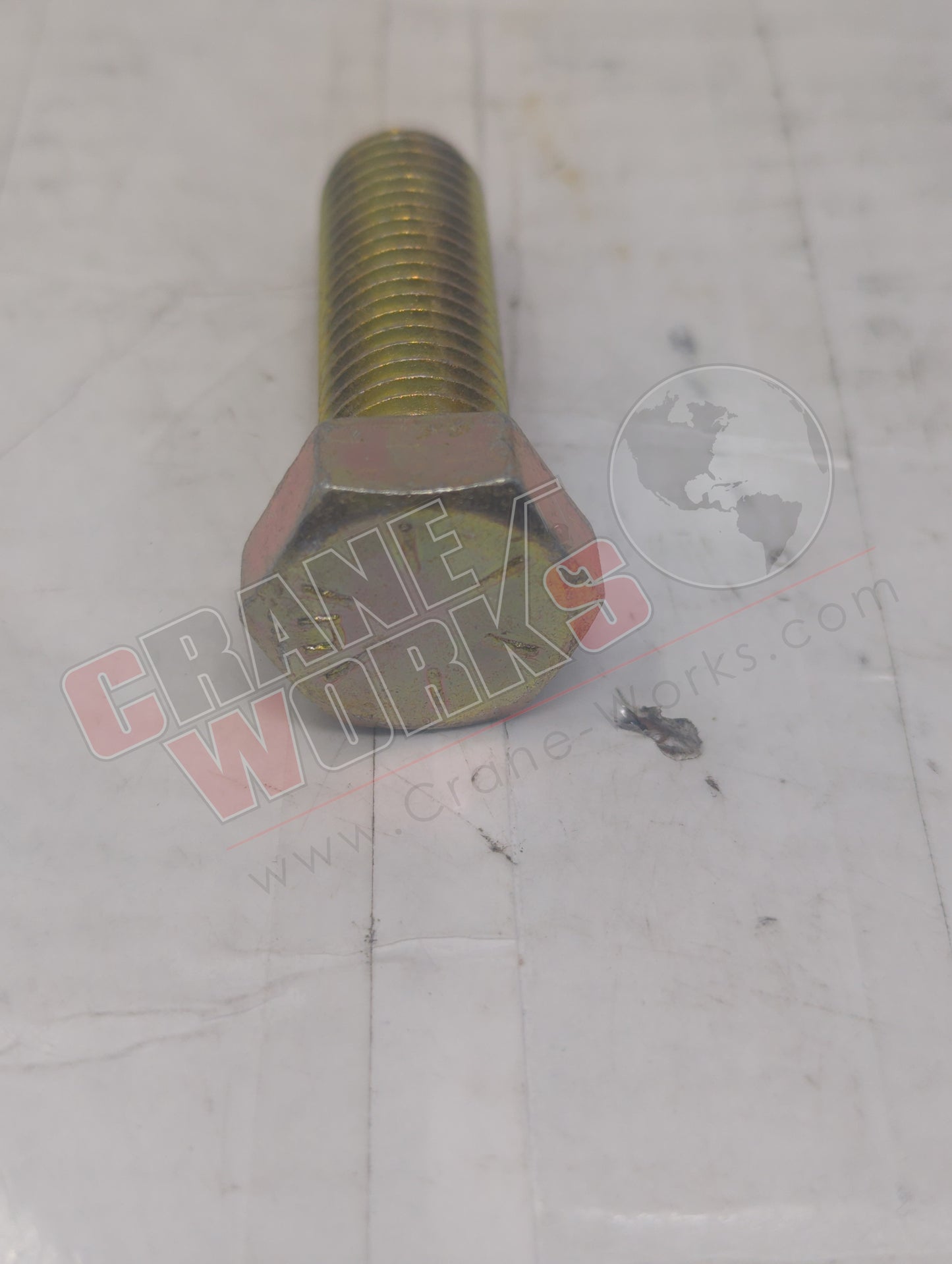 D39149 | New Gr.8Hxcapscrew5/8-11X2 Zy