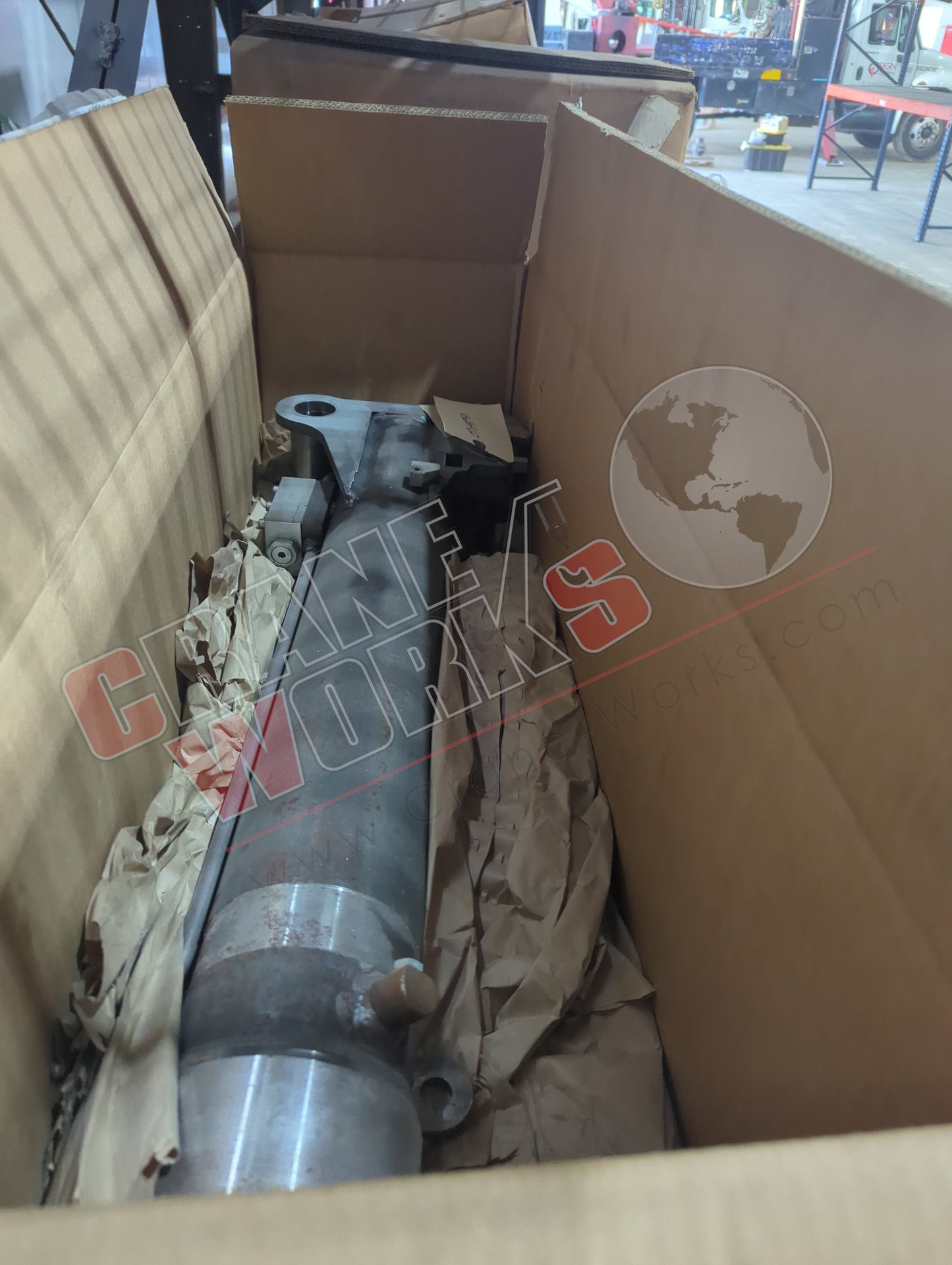 07014895A | New Outrigger Cylinder