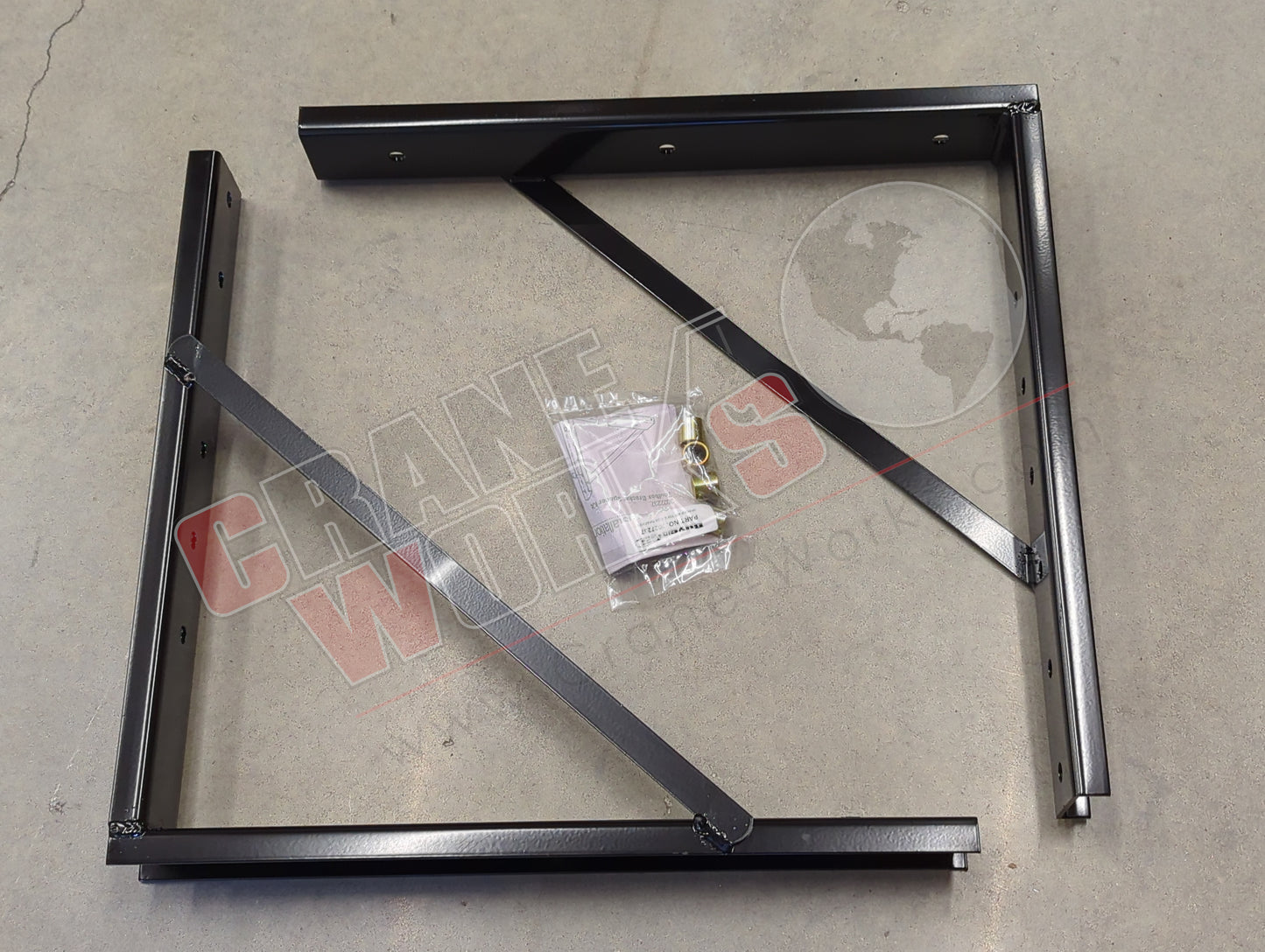 1701016 | New 24" X 24" Mounting Brackets (Pair) Welded
