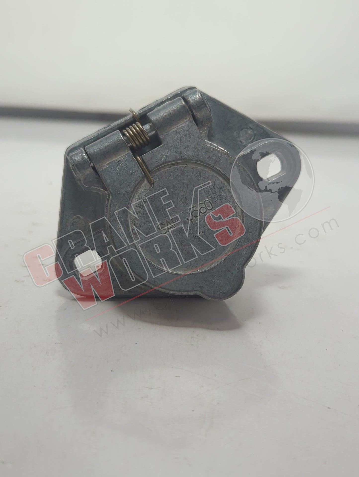 EL23782 | New 7-Way Female Socket