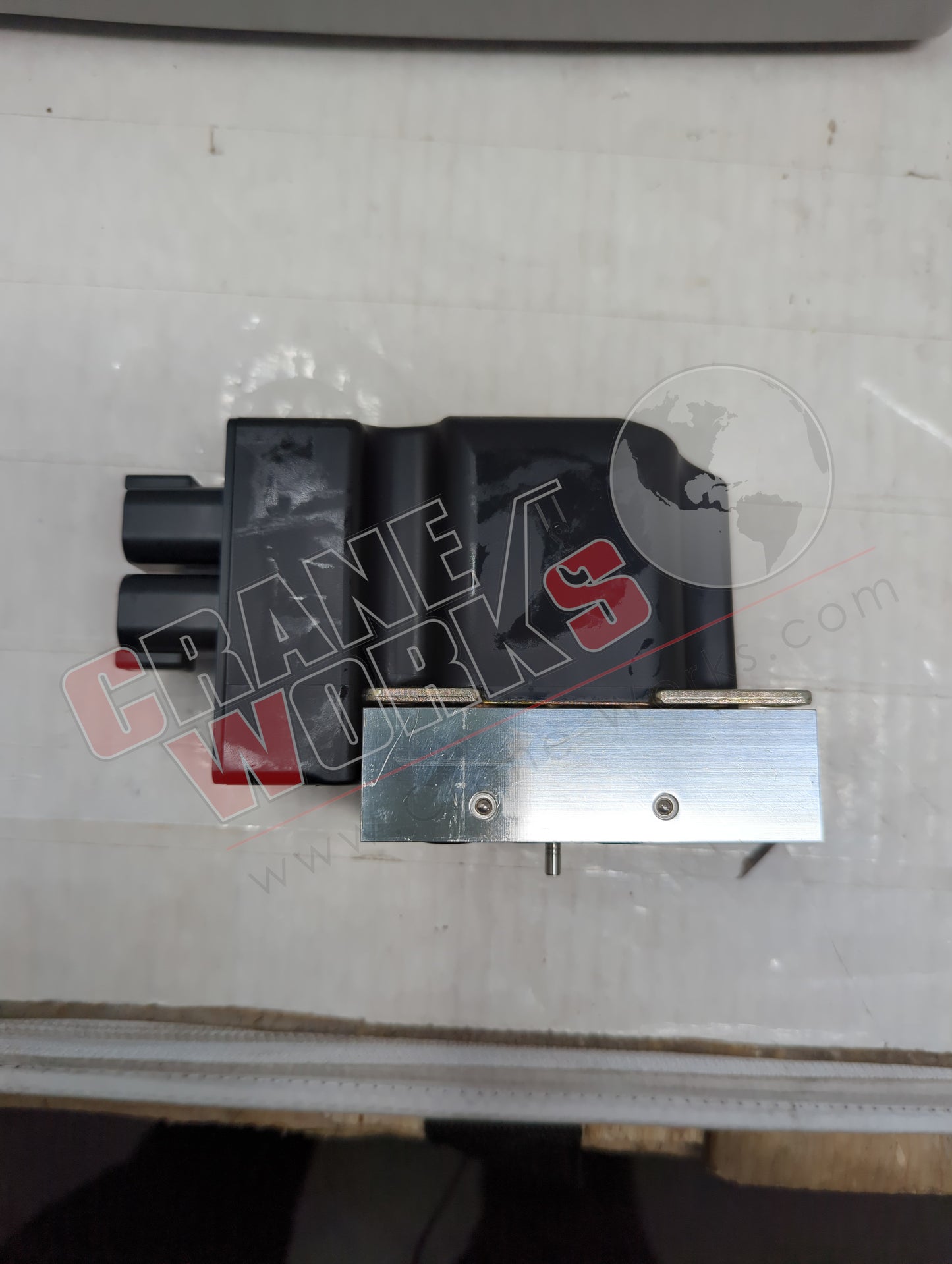 08240649 | New Danfoss Actuator Second Boom Lift