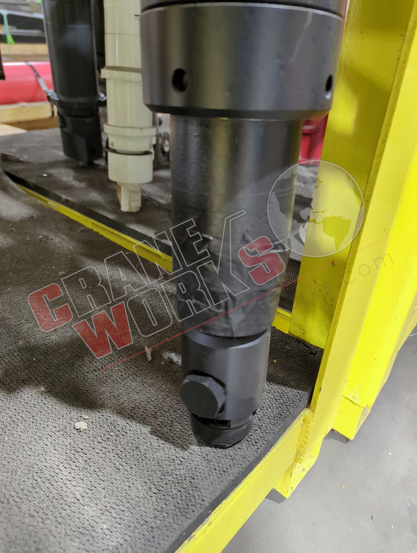 07014472B | New 2Nd Extension Cylinder