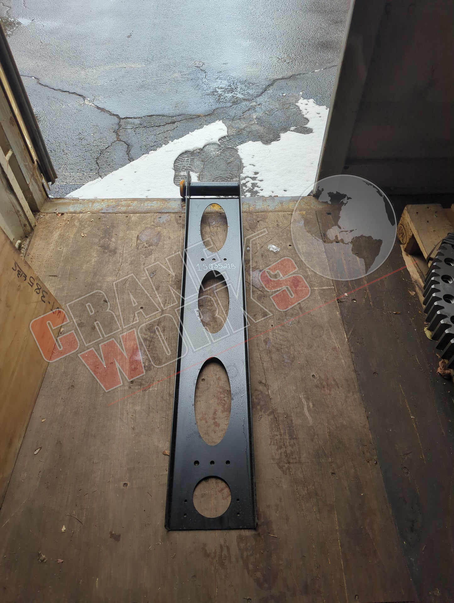 1S03521B | New Jib Boom Tray Wb95