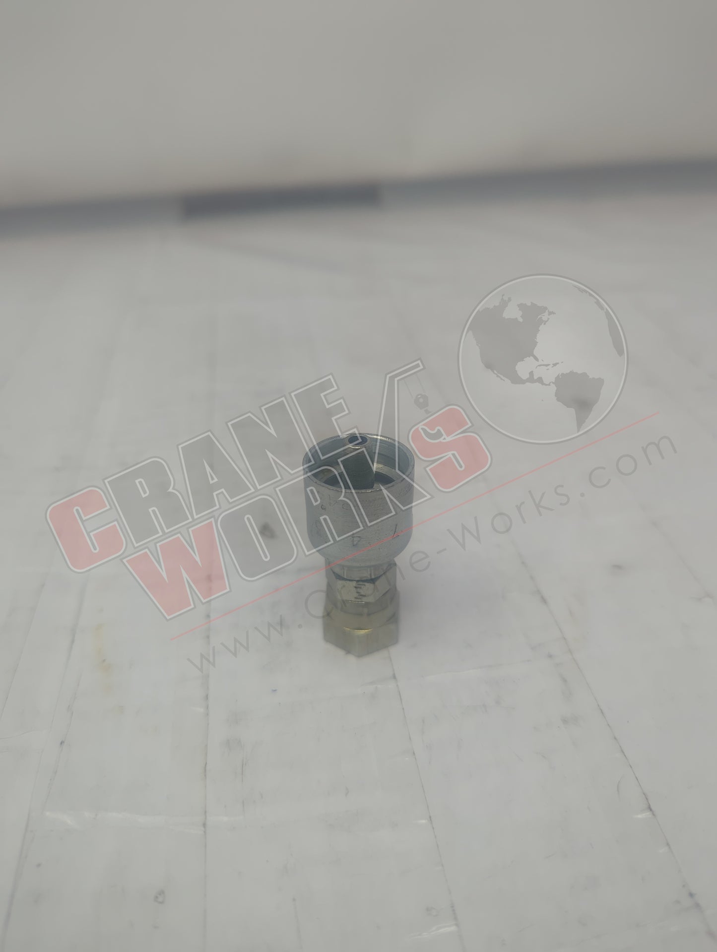 10743-04-04 | New -4Fp X -4 Hose Swivel