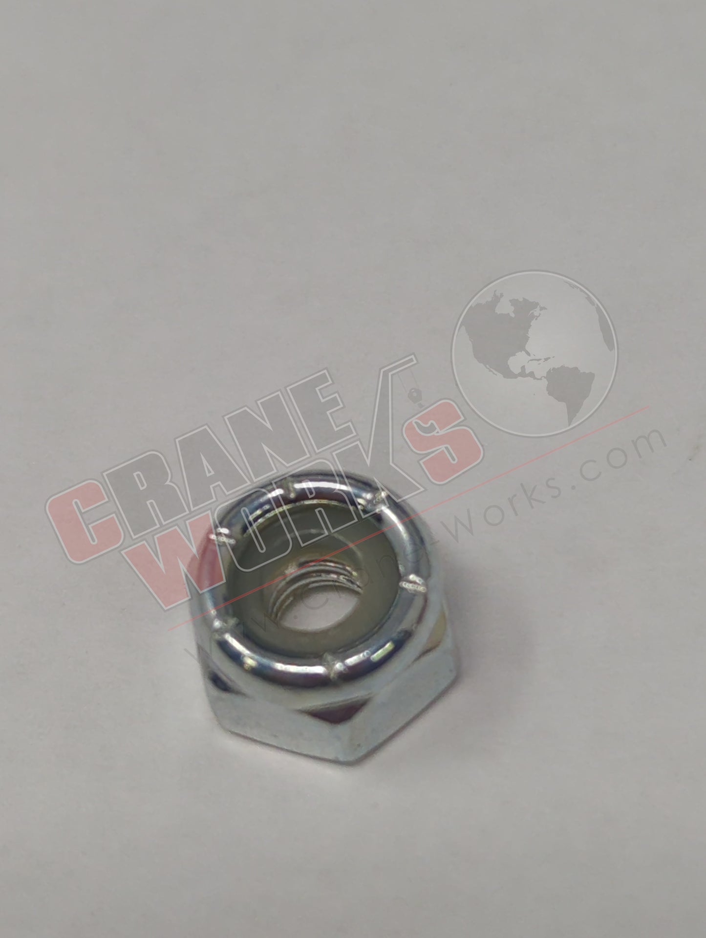 34270 | New Nm Style Nyl Ins Lock Nut 8-32 (25258)