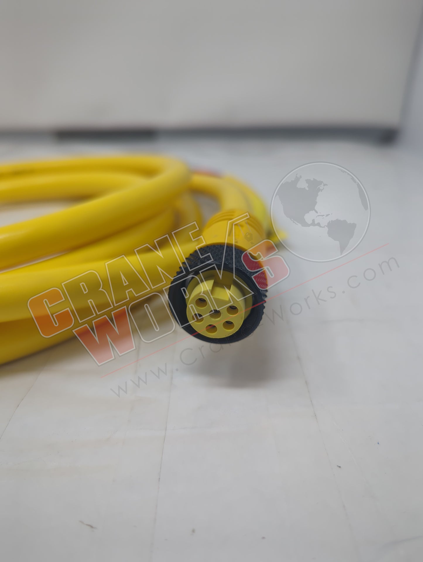 LB007 | New Display Power Cable
