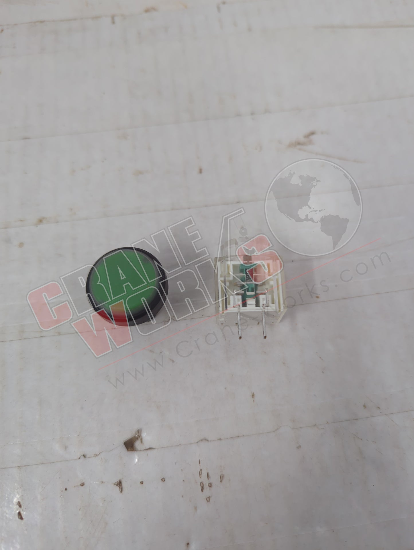 EEA5767 | New Push Button, Green