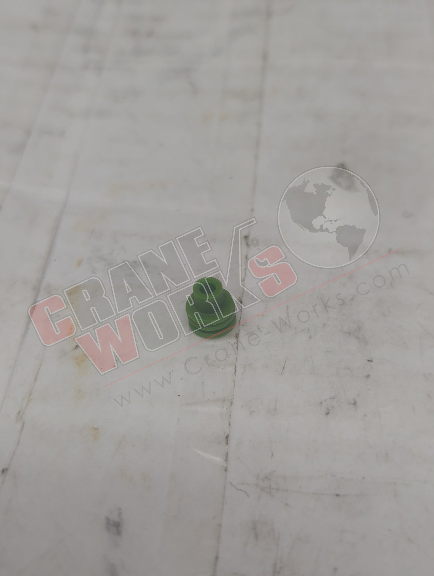 12015323 | New **Terminal Seal 14-18 Awg (32031)