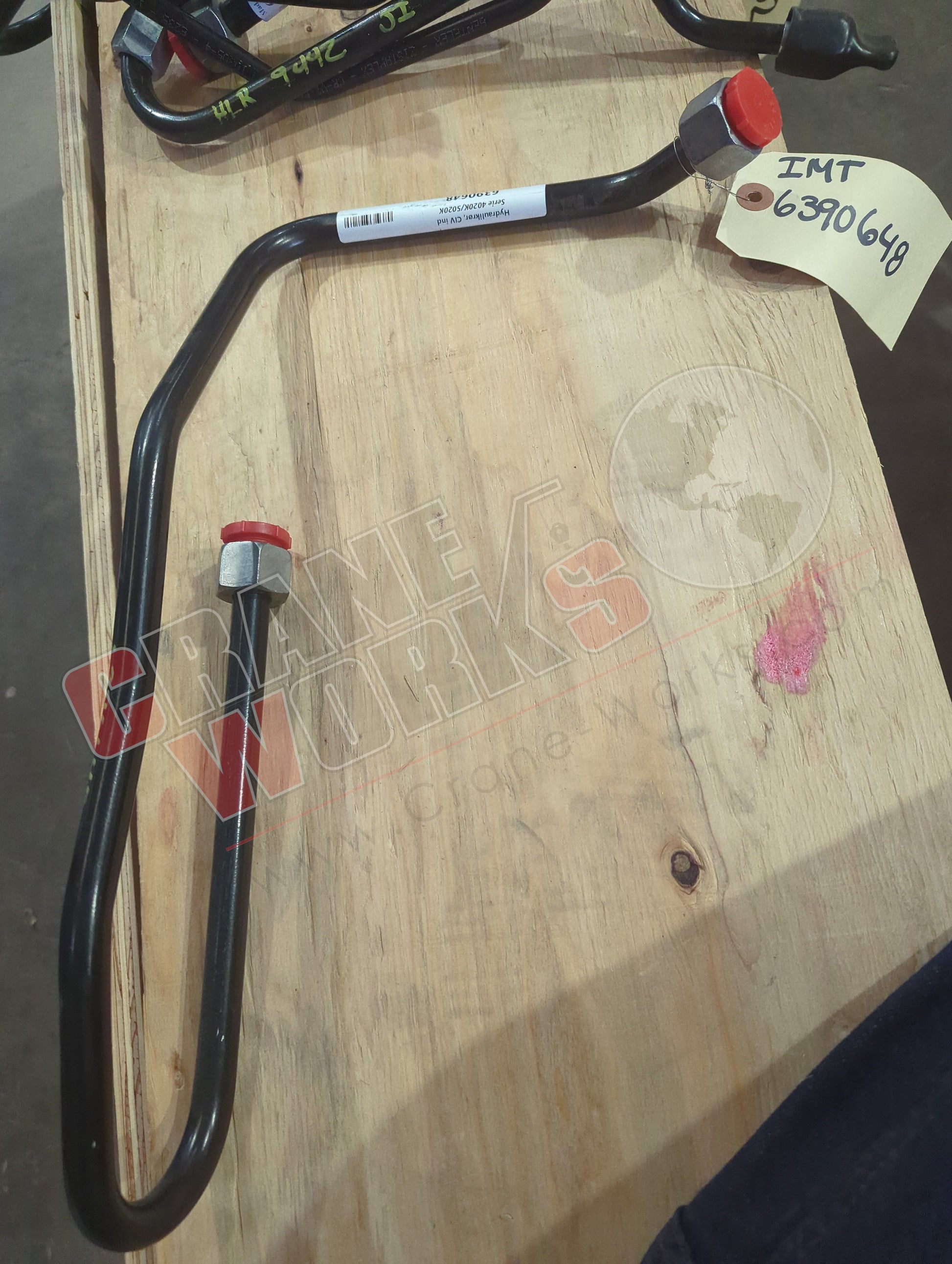 6390648 | New Cylinder Retract Hydraulic Pipe – CraneWorks