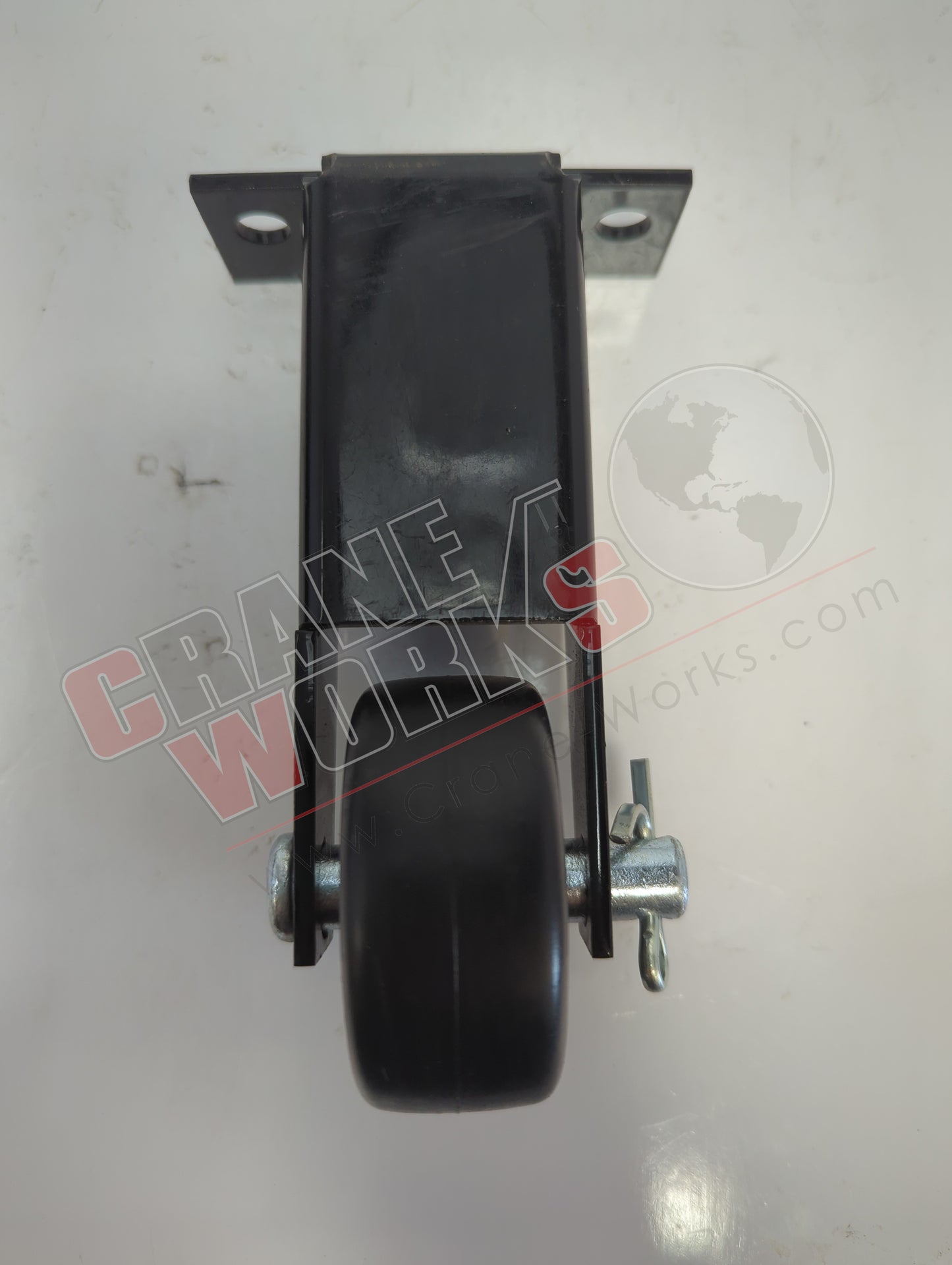 132AFB | New Complete Ret Roller & Bracket