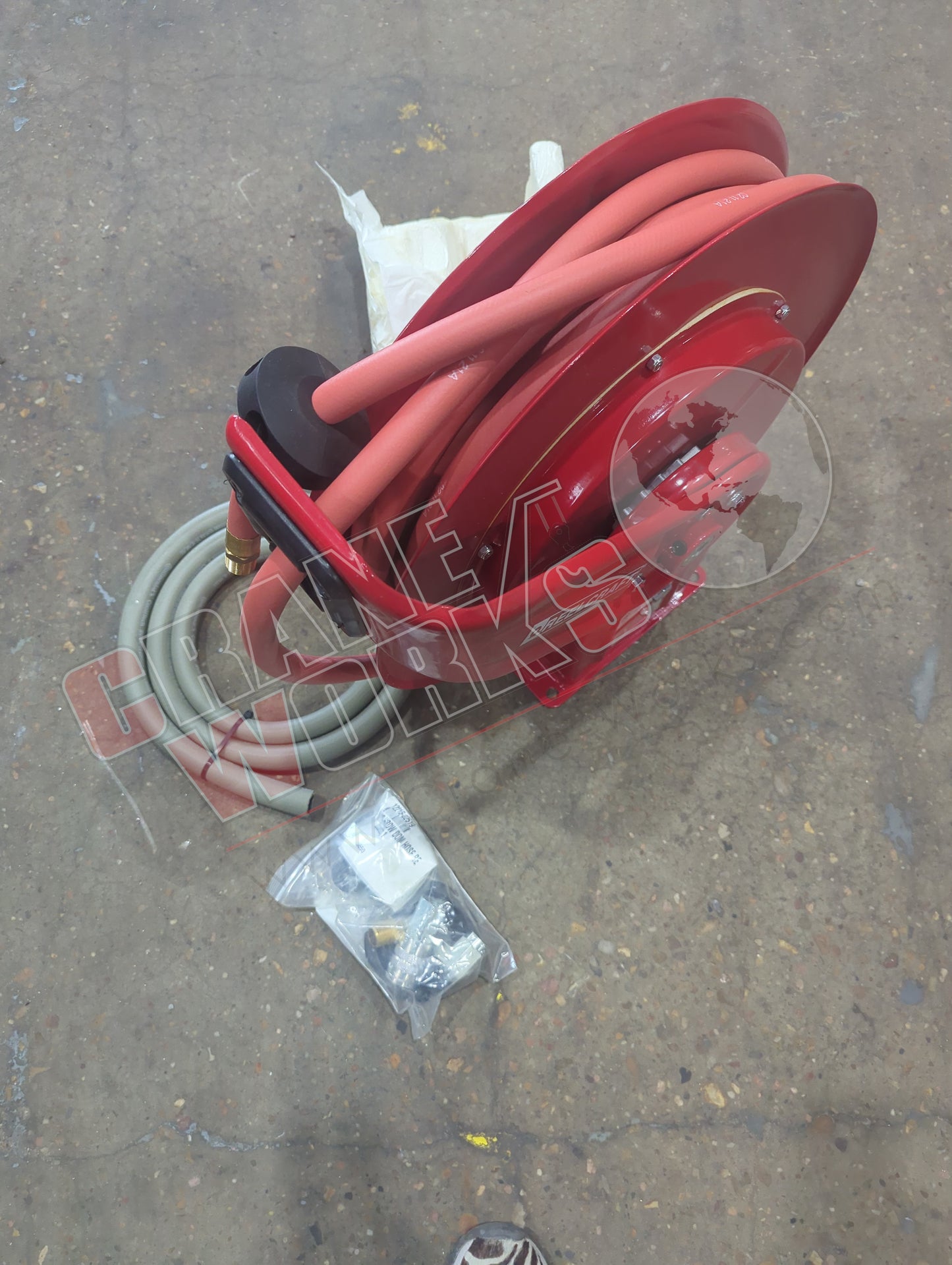 51725644 | New Hose Reel Kit W/Guide