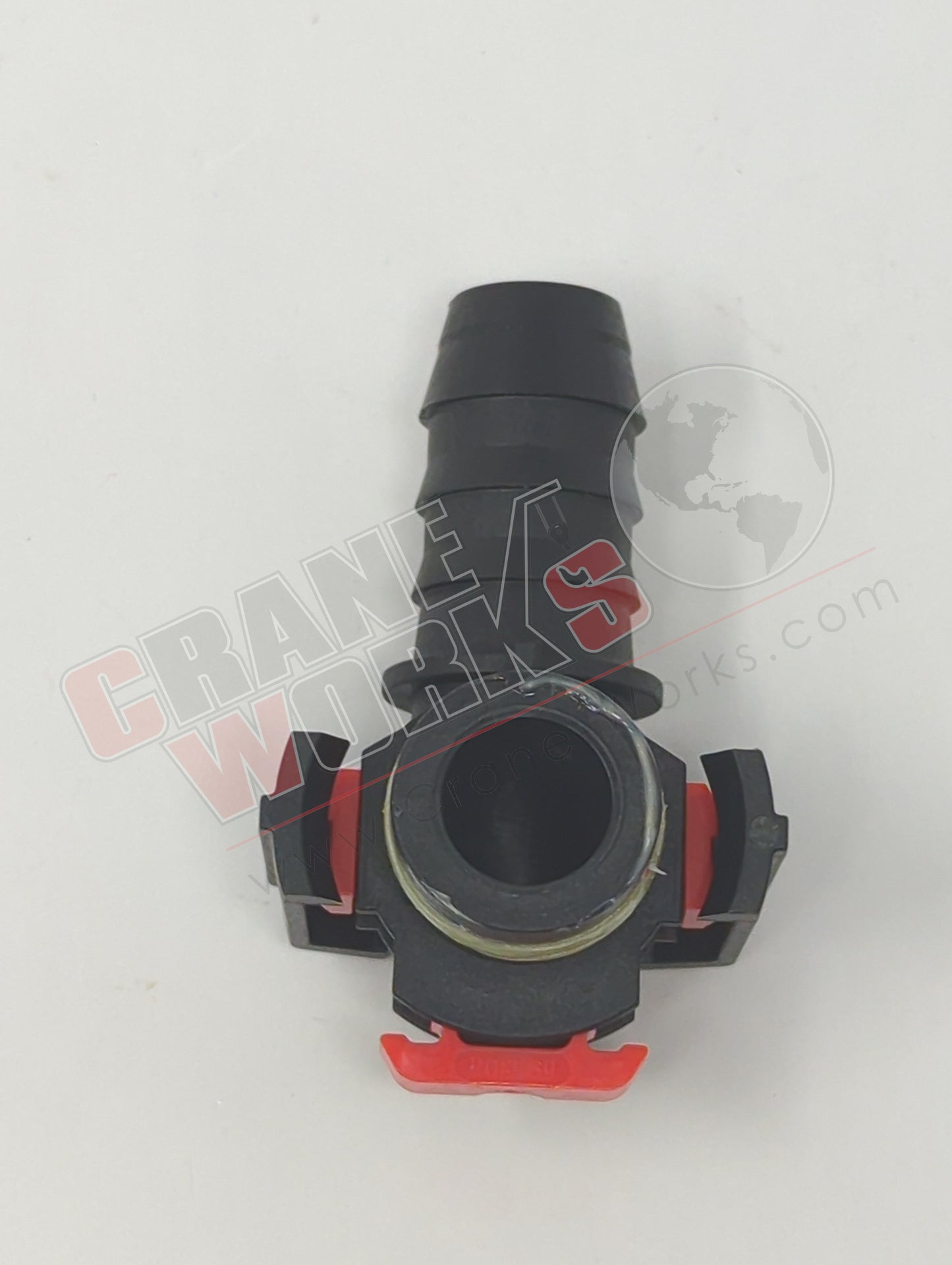 3559213C2 | New Fuel Outlet Fitt