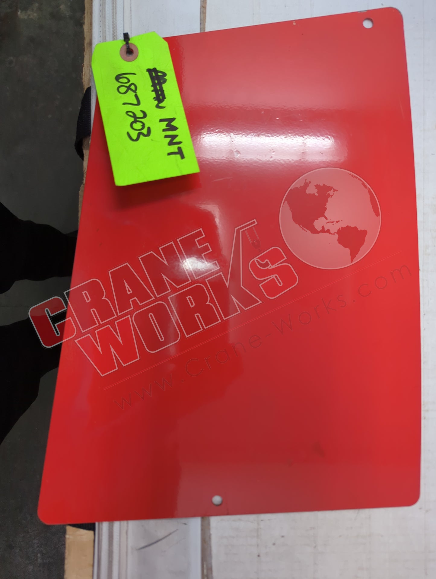 687203 | New Housing/Cab Panel Rh