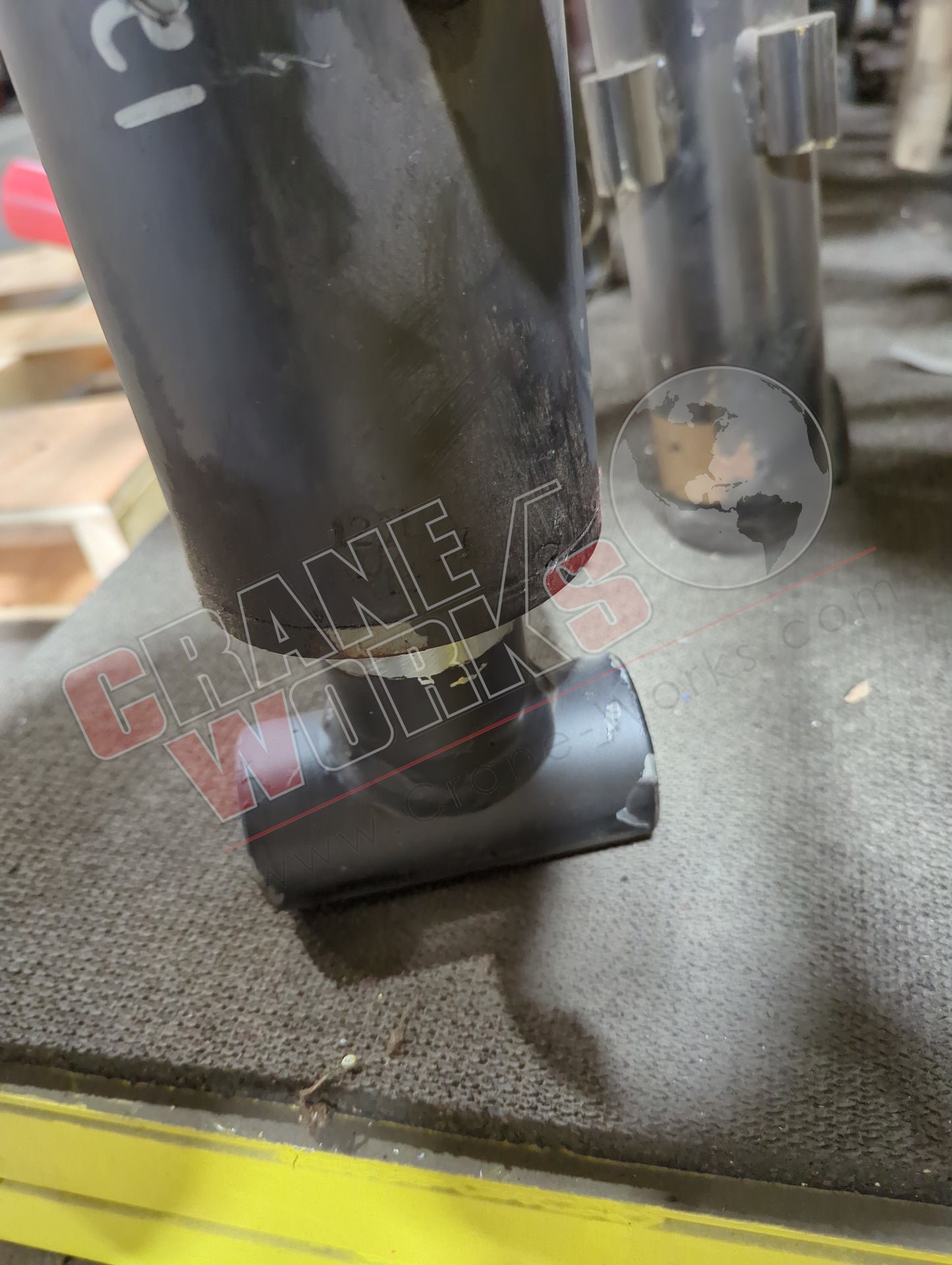 3B080000 | New Stabilizer Cylinder