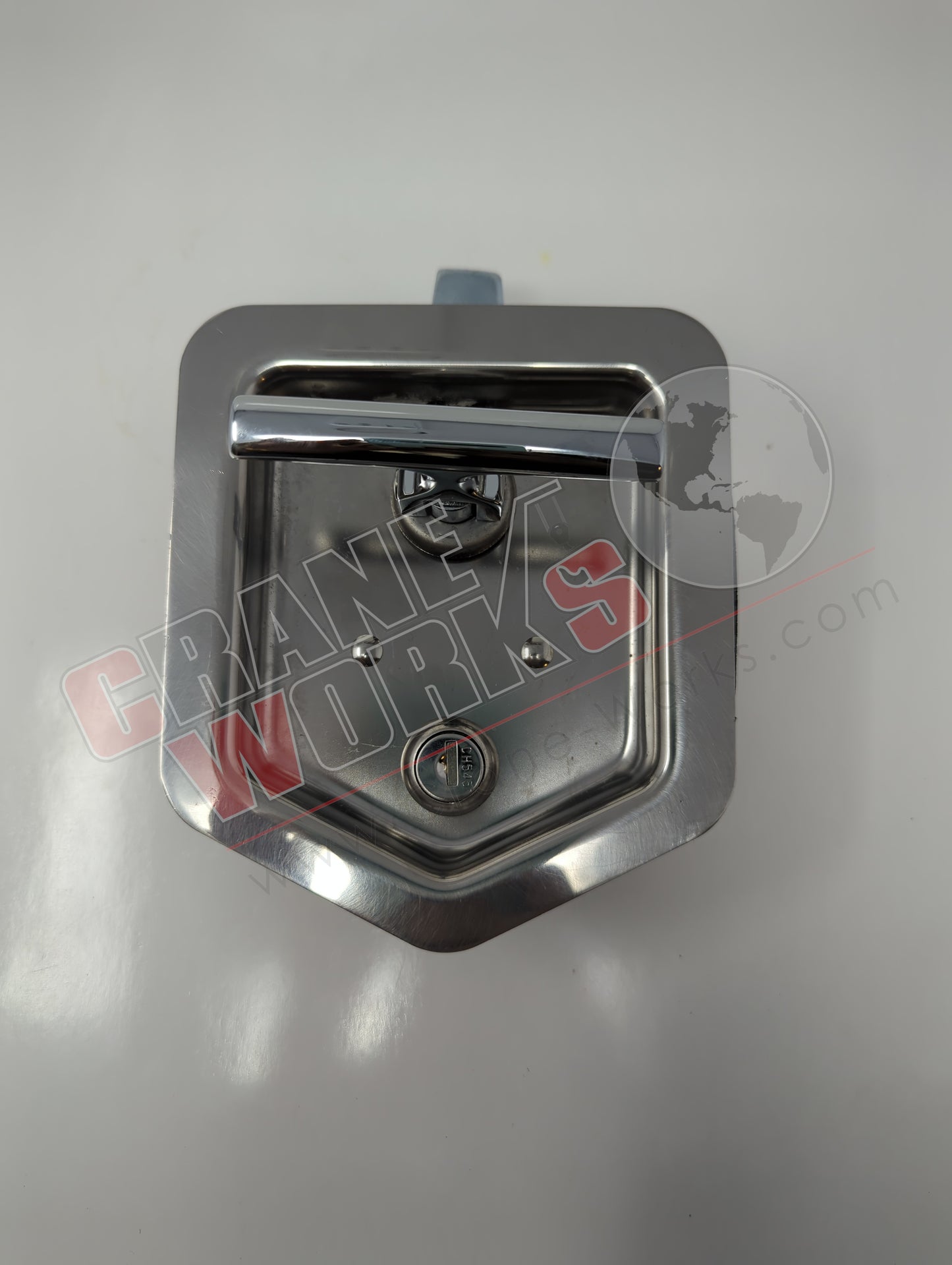 L8816 | New Tool Box Latch