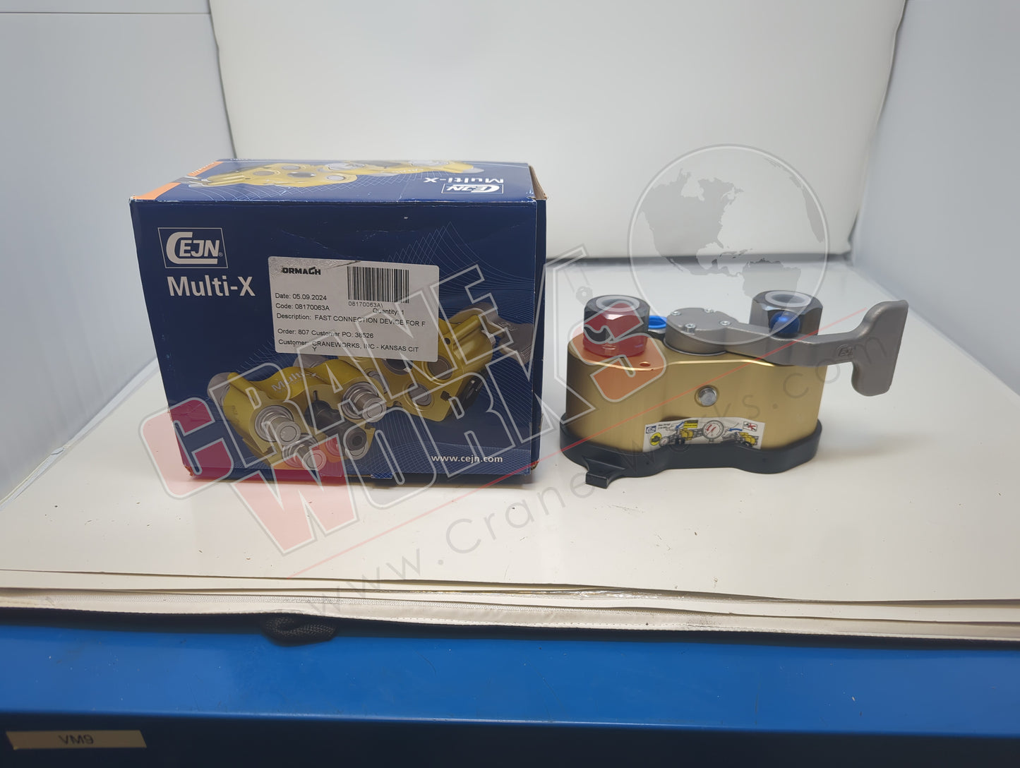 08170063A | New Fast Connection For Fly Jib Female