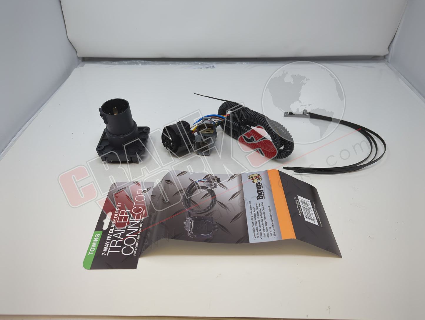 TC1775P | New 7-Way Rv Blade Output Trailer Connector