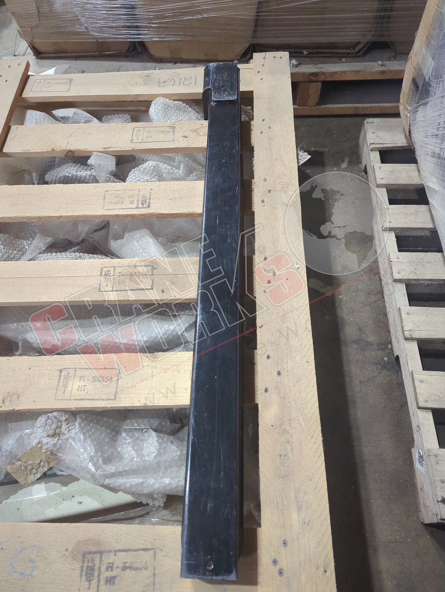 3743578 | New Hose Bridge