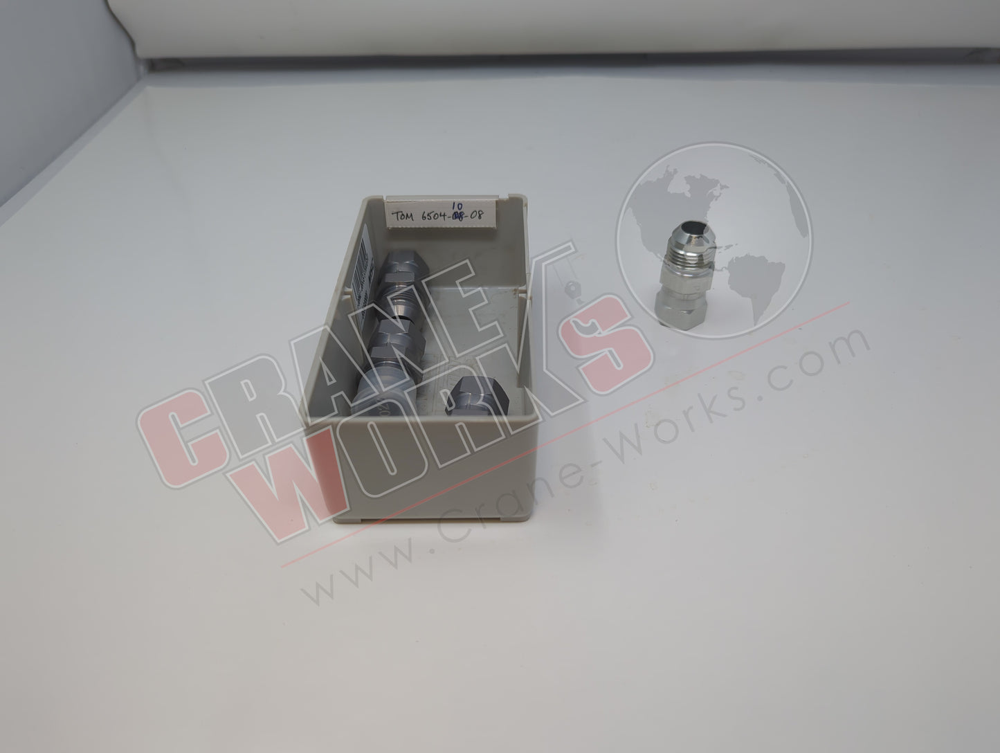 6504-10-08 | New -10Mj X -8Fj Swivel