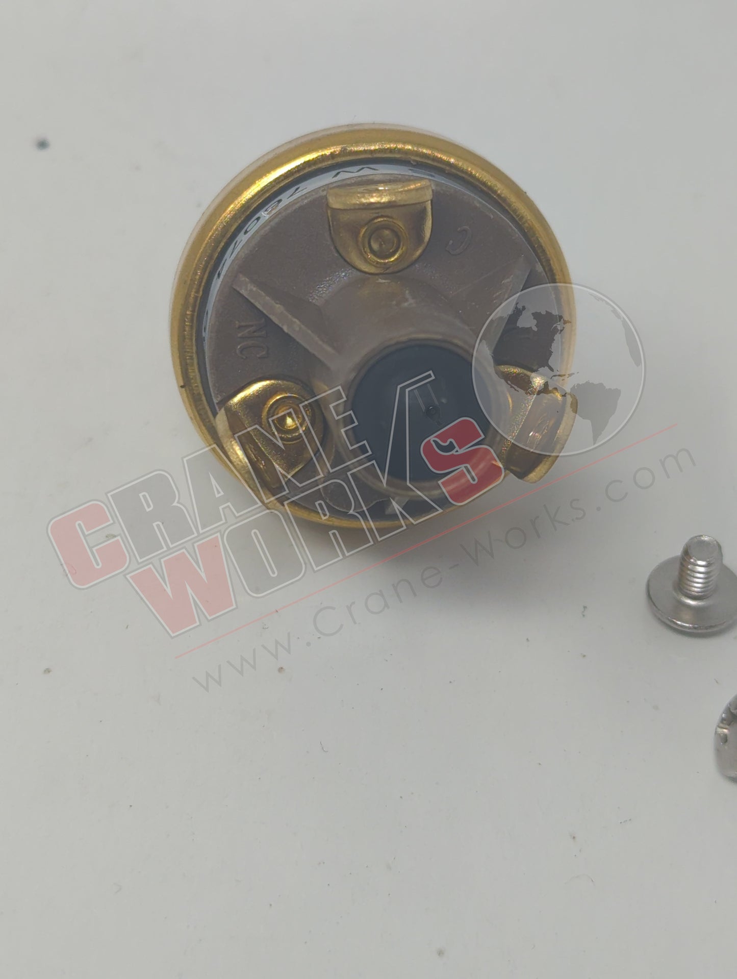 HOB76074 | New Switch . Oressure