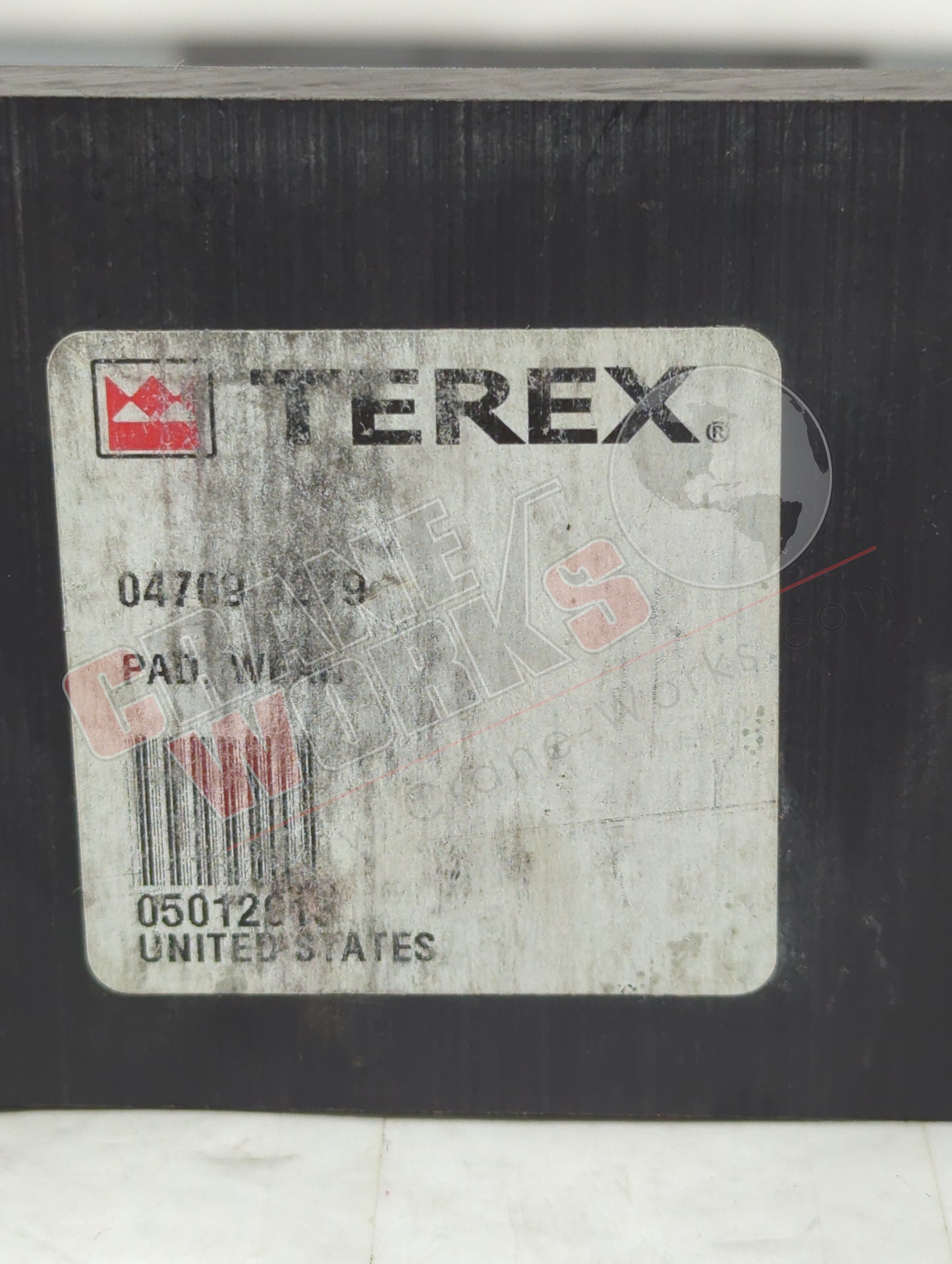 7097279 | New Wear Bar