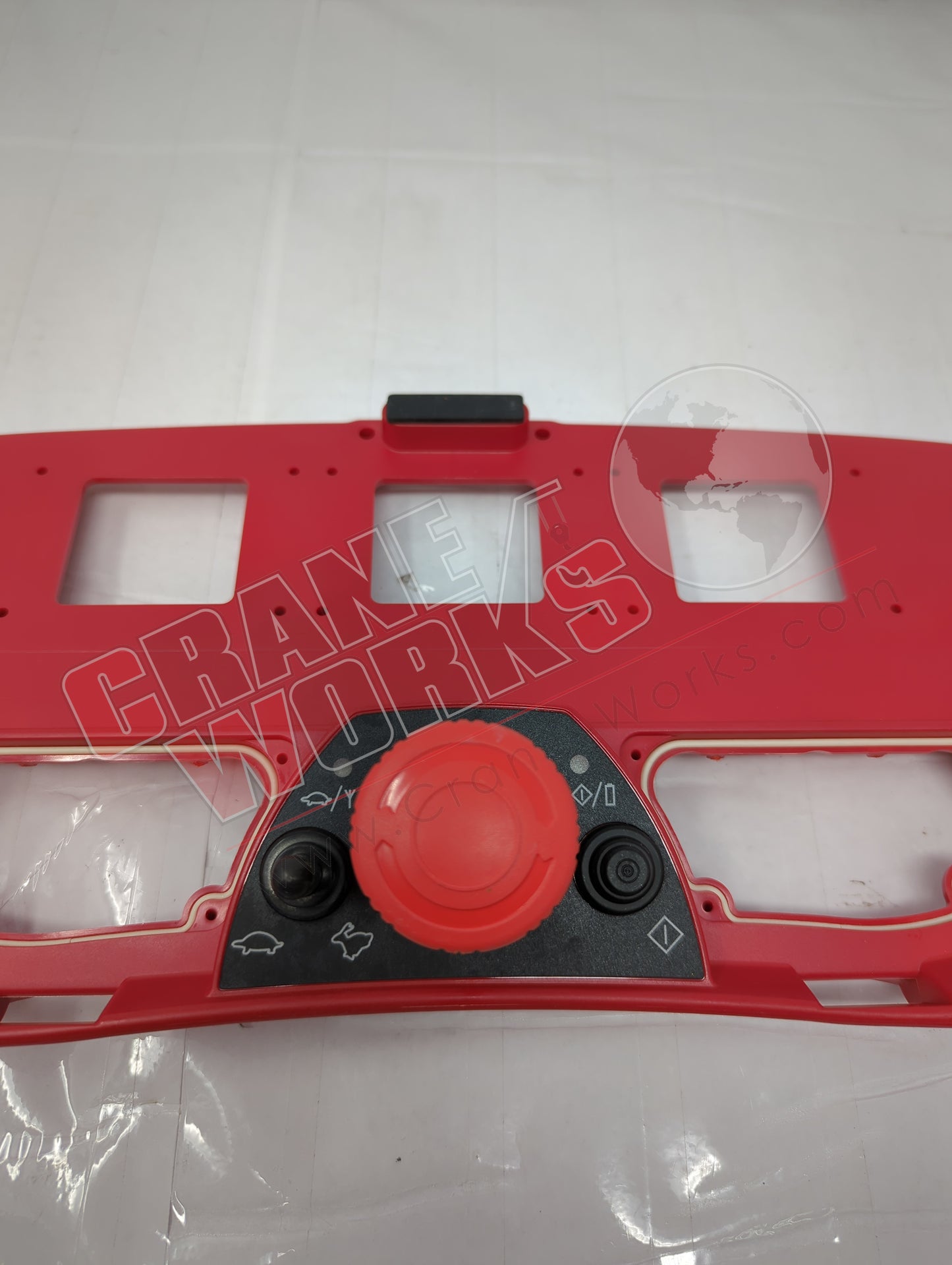 EEA4859 | New Housing Top