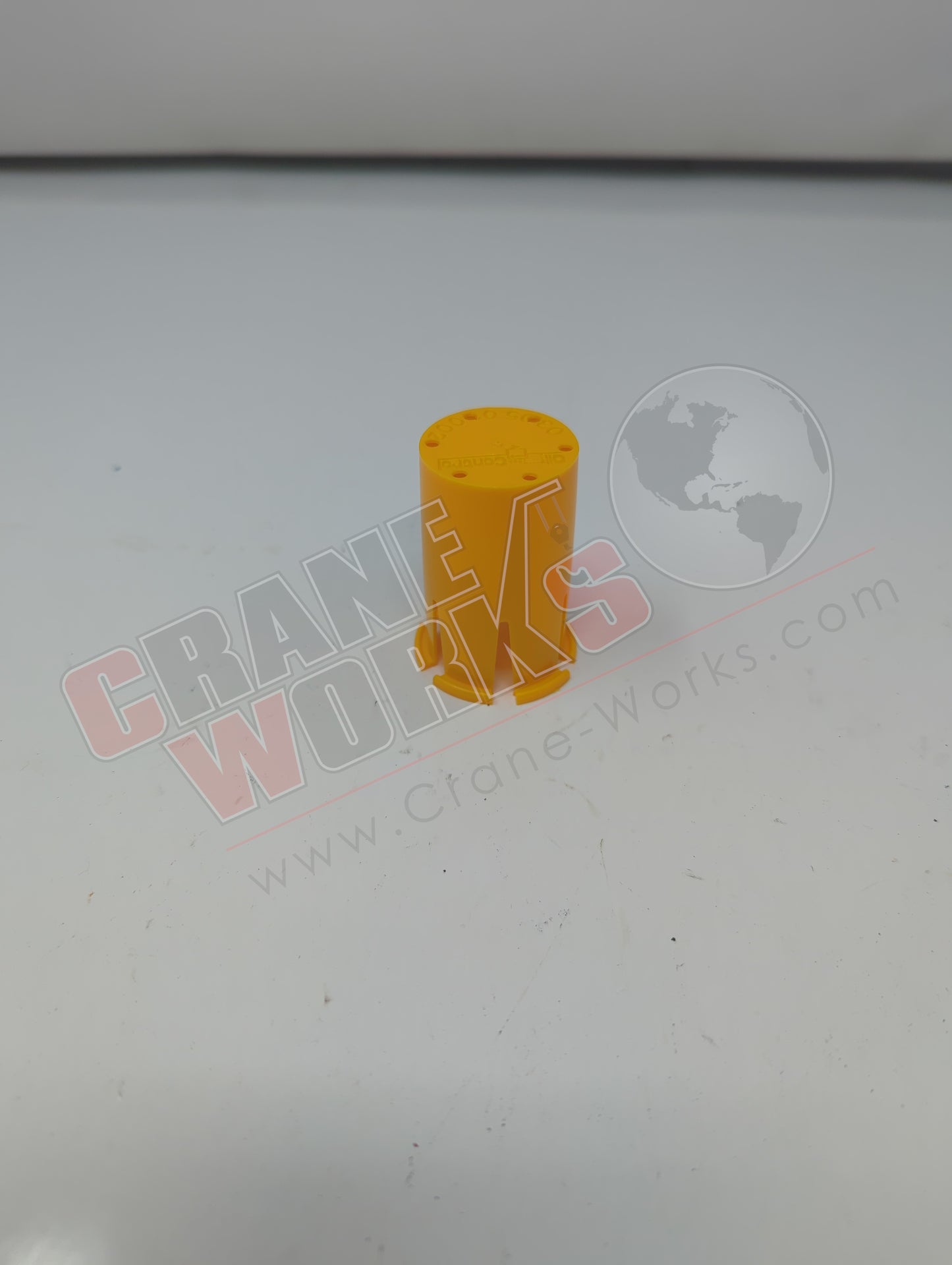 08040181 | New Plastic Cap Di.28 L.50