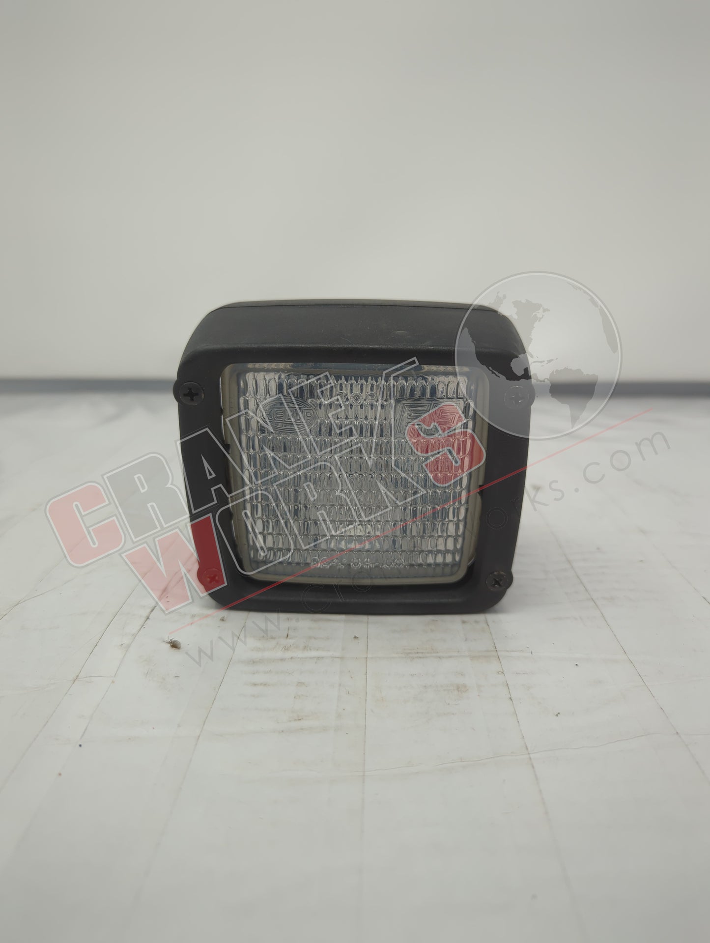 T111783 | New Light, Front