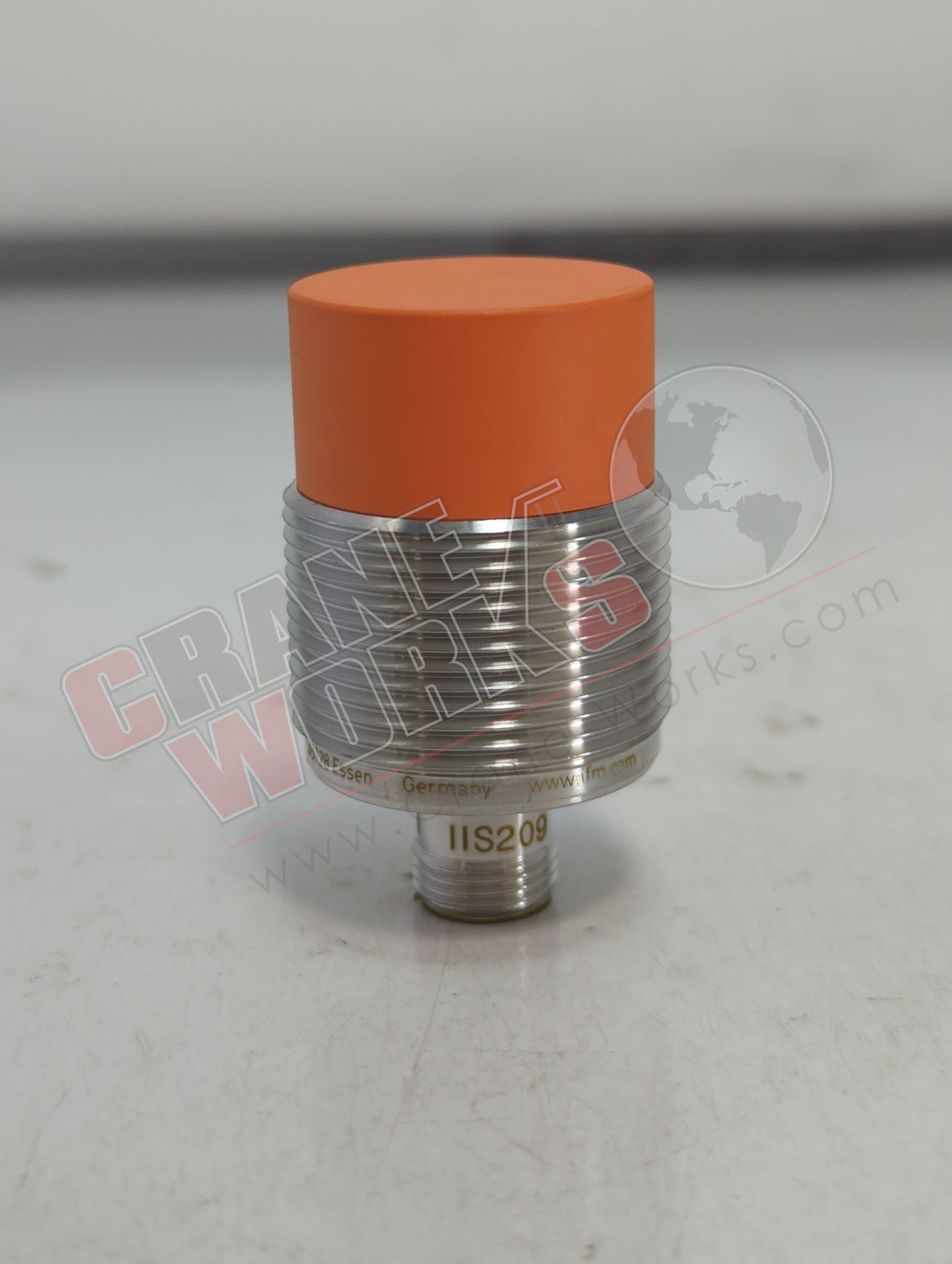 IIS209 | New Inductive Proximity Sensor