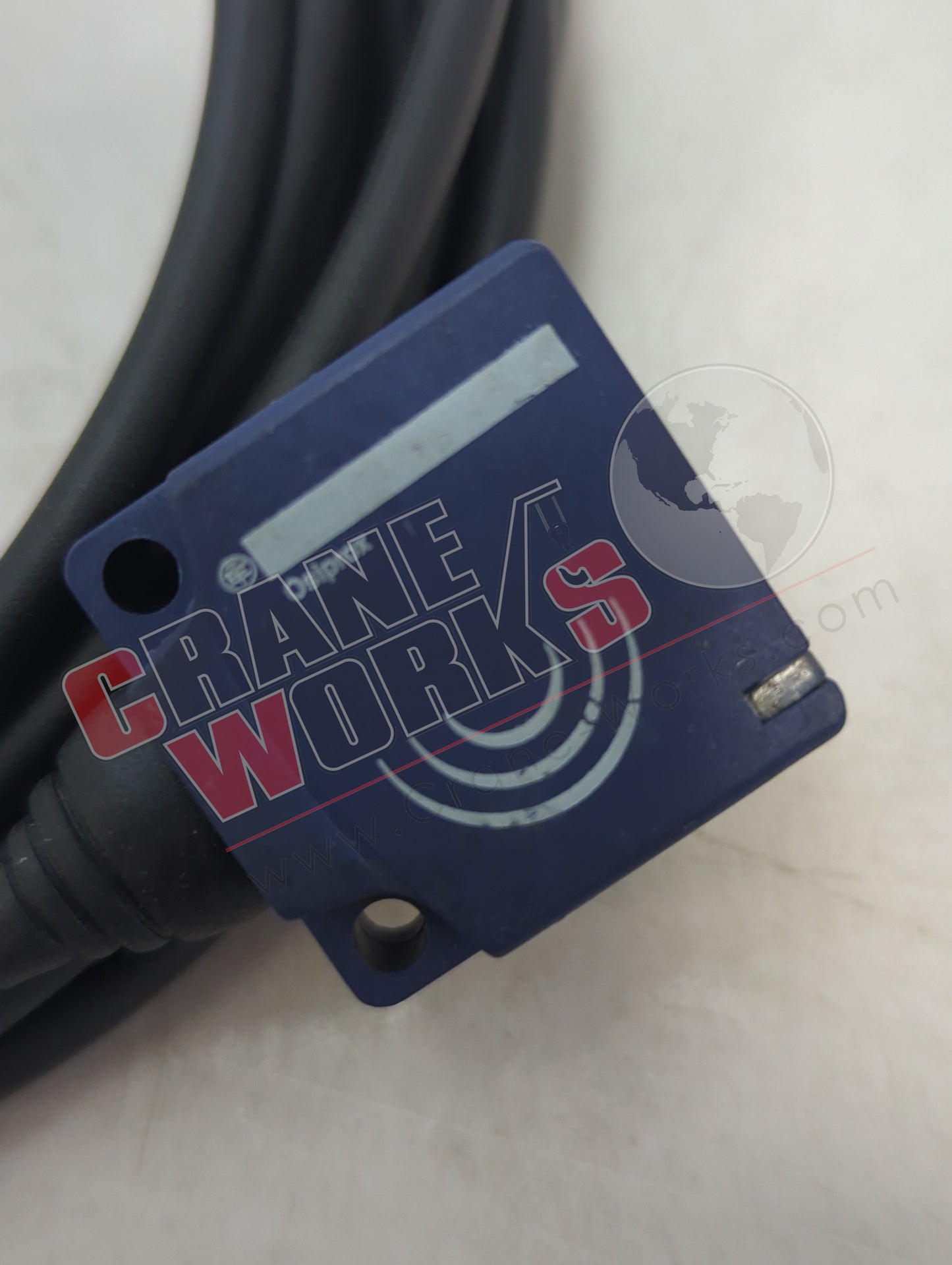 EEA10020 | New Proximity Inductive Sensor