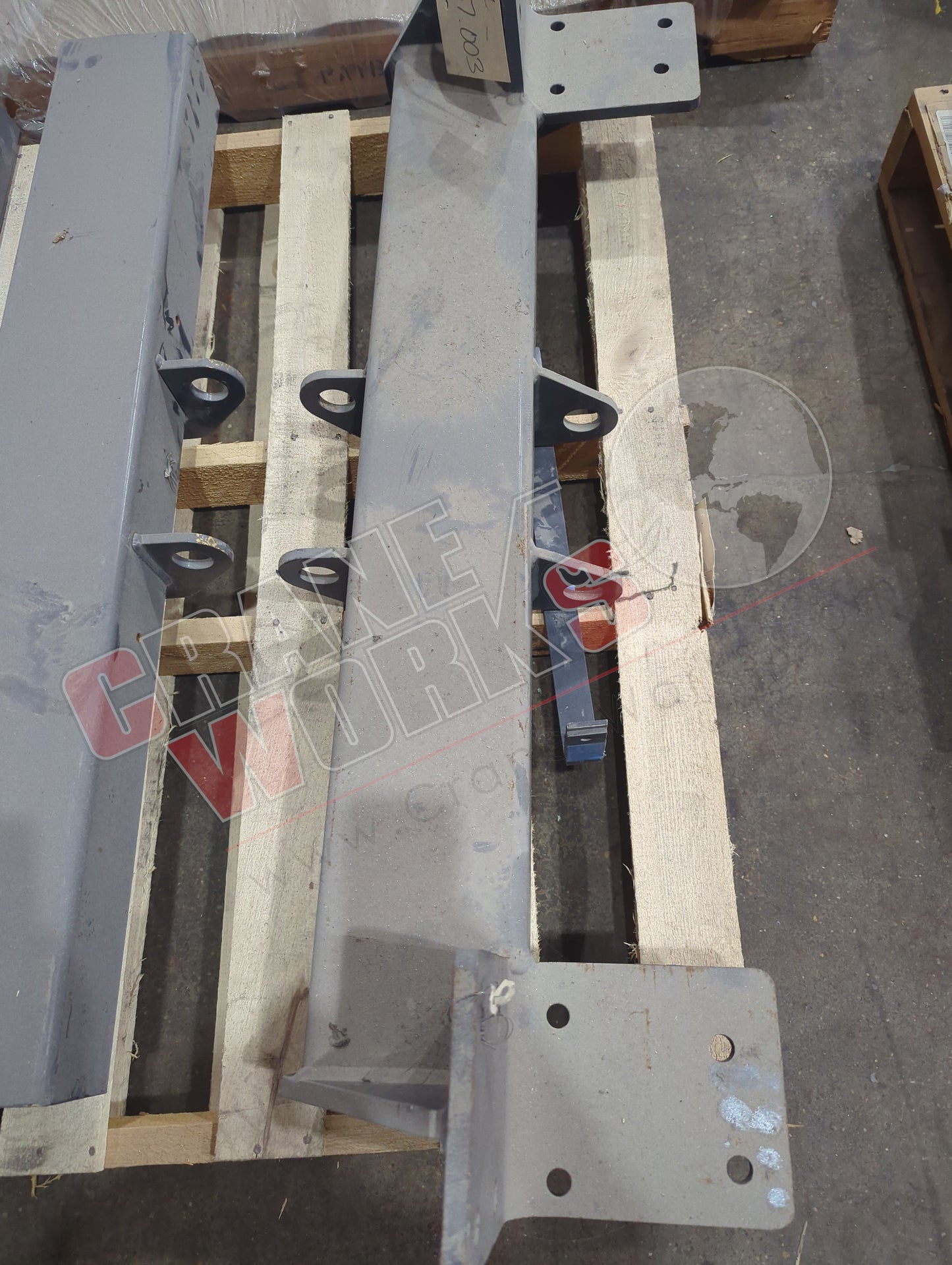 5002557.003 | New Fbs Mntg Bracket  T800