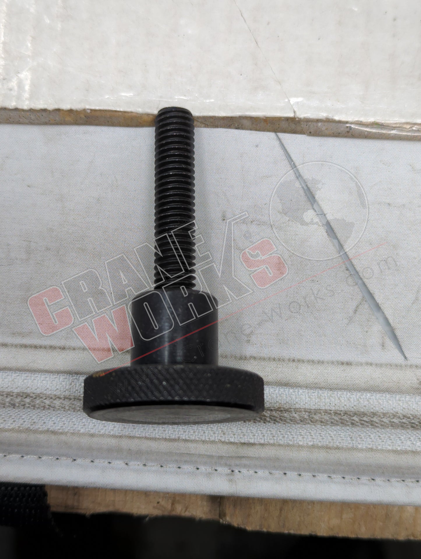 MEC-464 | New 3/8" Knurled Knob For Selector Valve (6079K22)