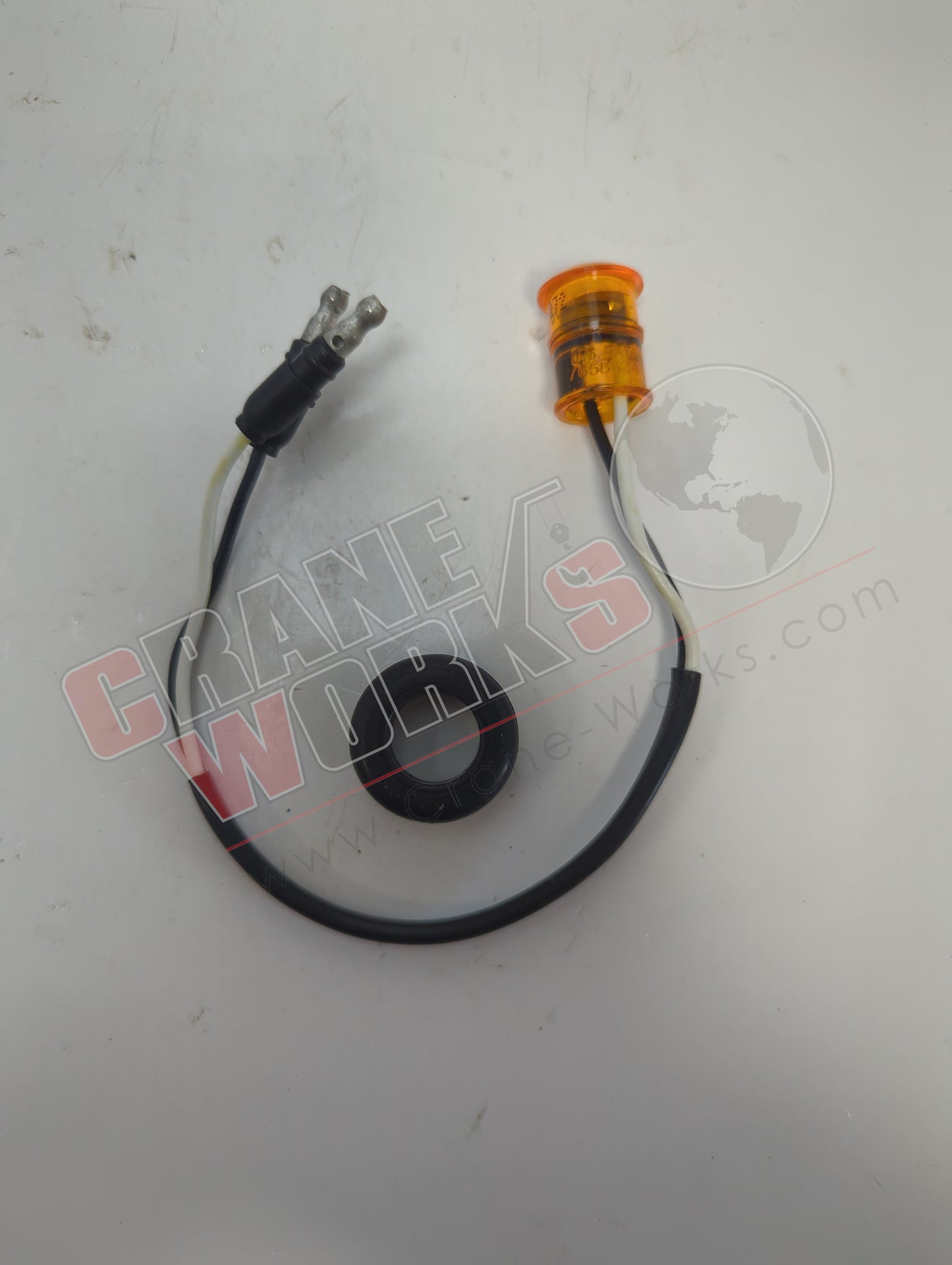 33050Y | New Led Marker Lt W/Grommet