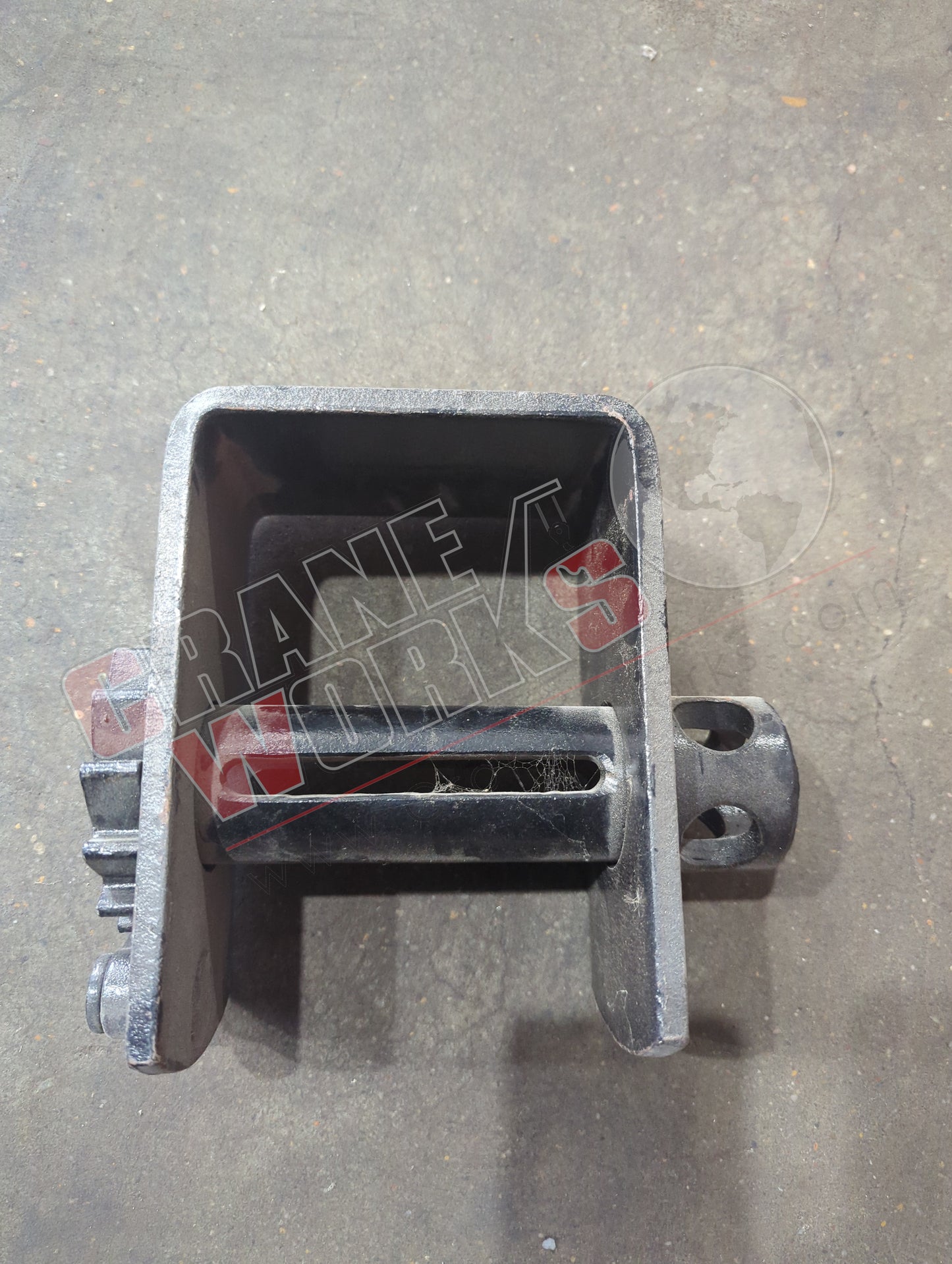 112-U | New Upside Down Winch (1169-M) Top