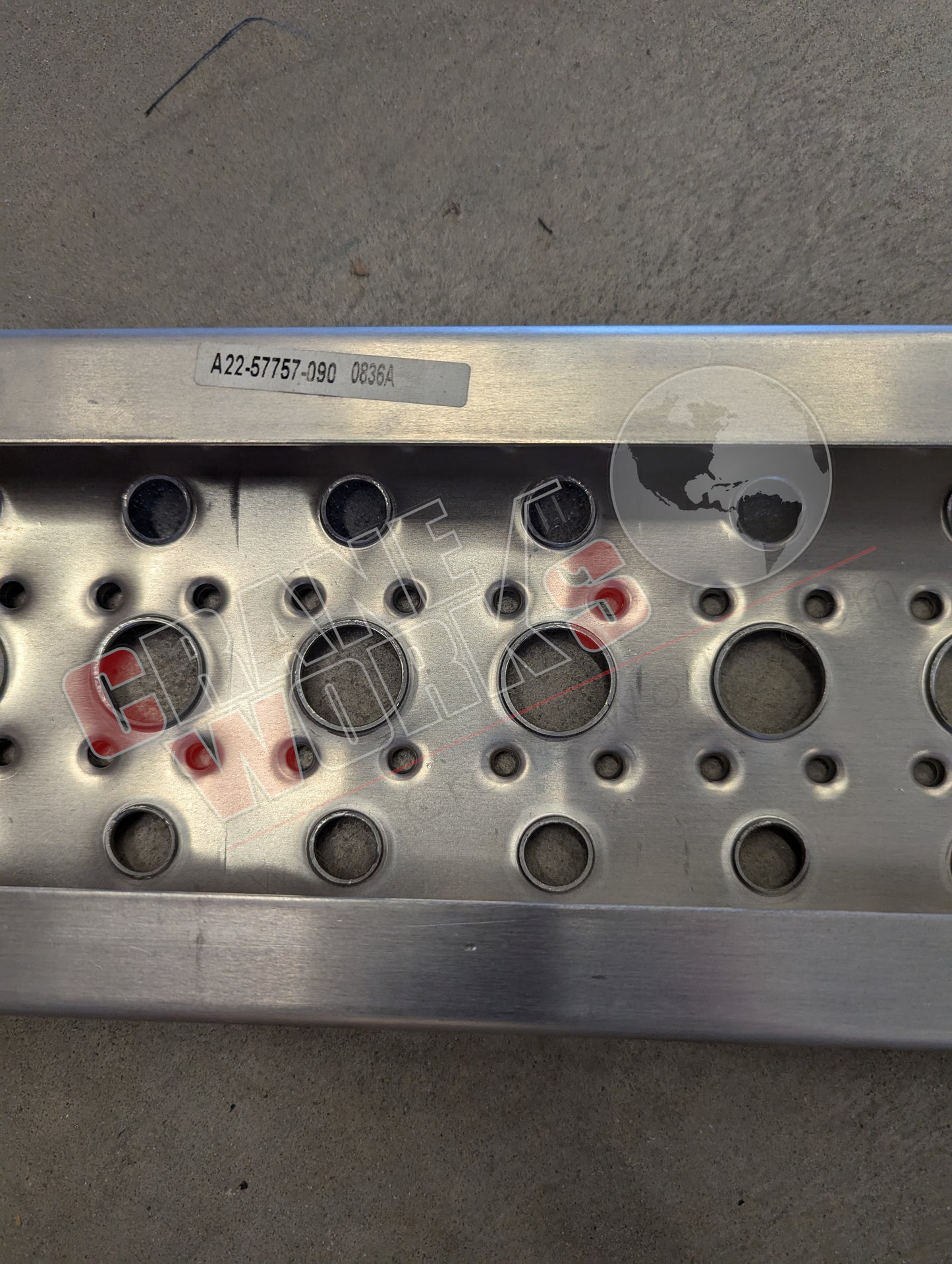 A22-57757-090 | New Cab Step