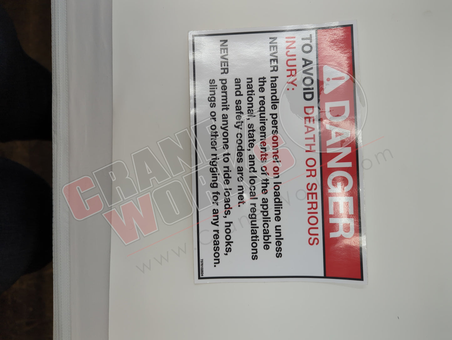 7376102824 | New Hoist Danger Decal