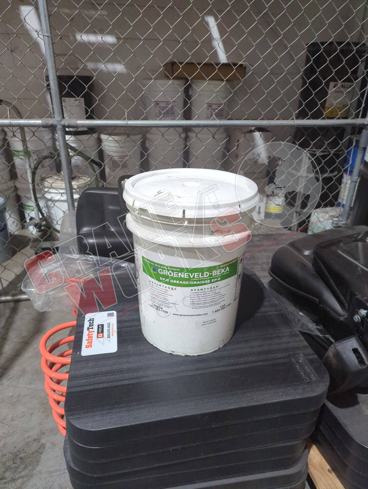 F12297 | New Green Lube, Lb