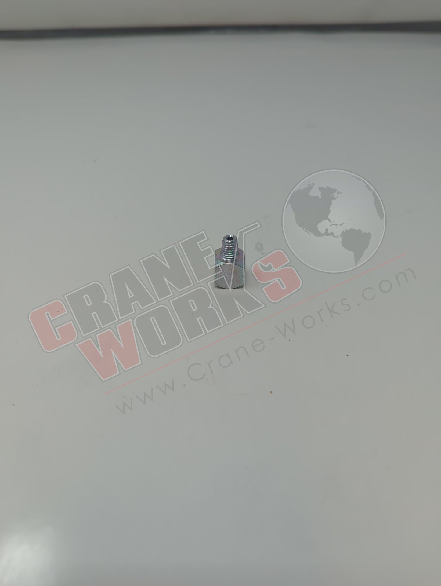 F000543 | New E. Adapter 1/4" Unf 1/8" G