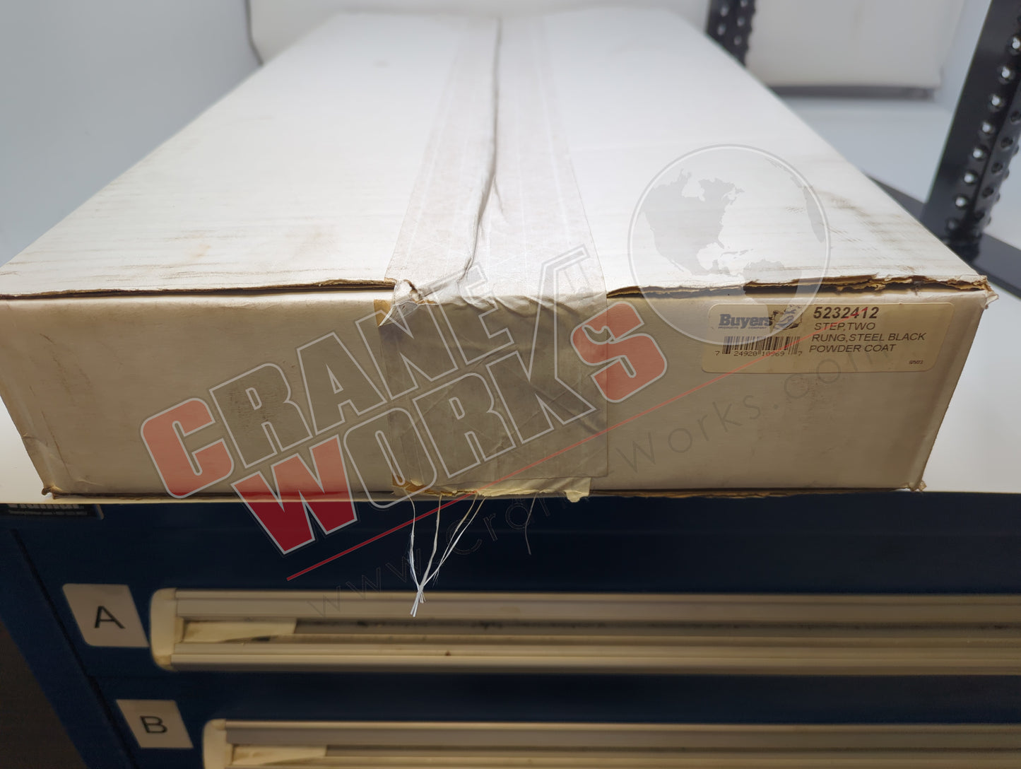 5232412 | New 2 Rung Truck Step