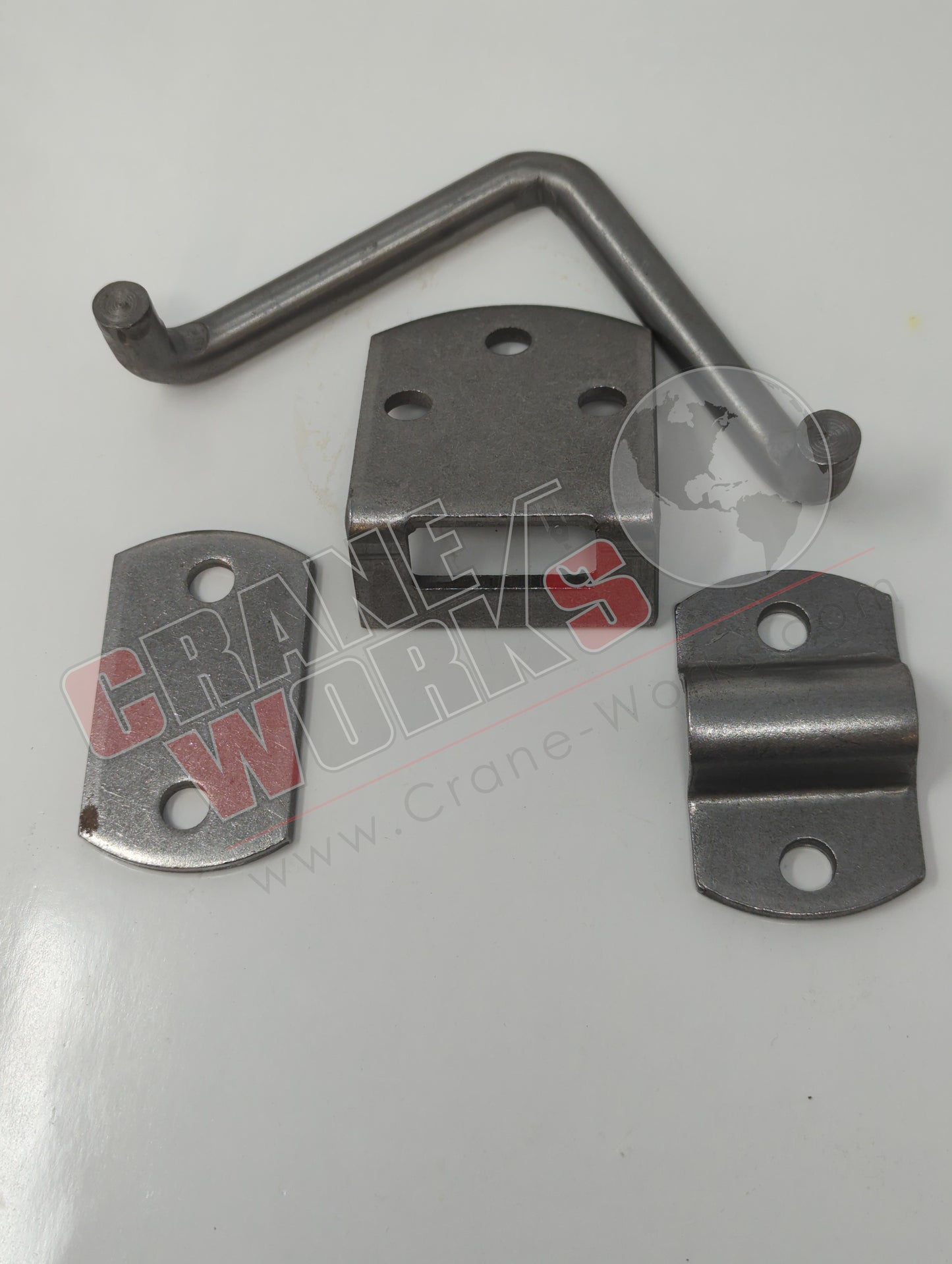 B2588B | New Latch Straight Slide