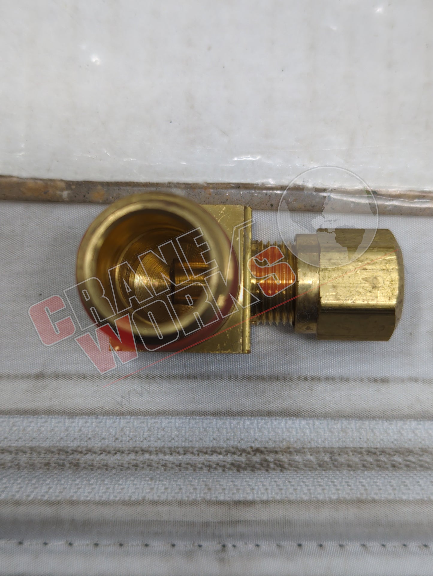 269NTA-06-08 | New 3/8 Tube X 1/2 Mpt 90