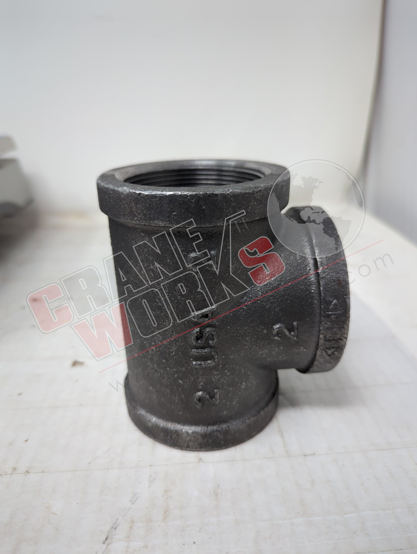 13298 | New Sch 40 Blk Fitt Tee 2 (Pipmt2F)