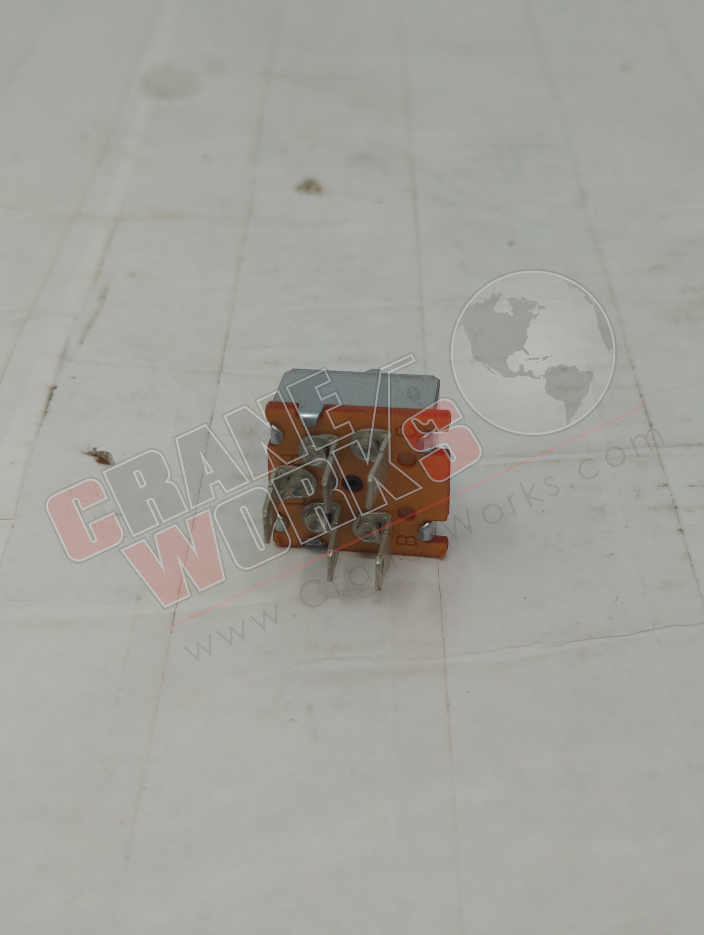 215844 | New Switch, Fan **Knob Is 215845**