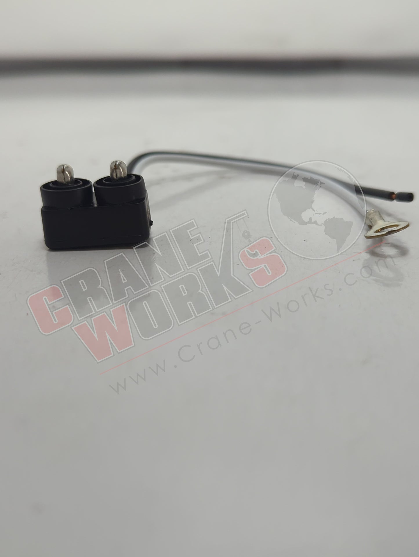 PT4924P | New Pigtail 2 Prong