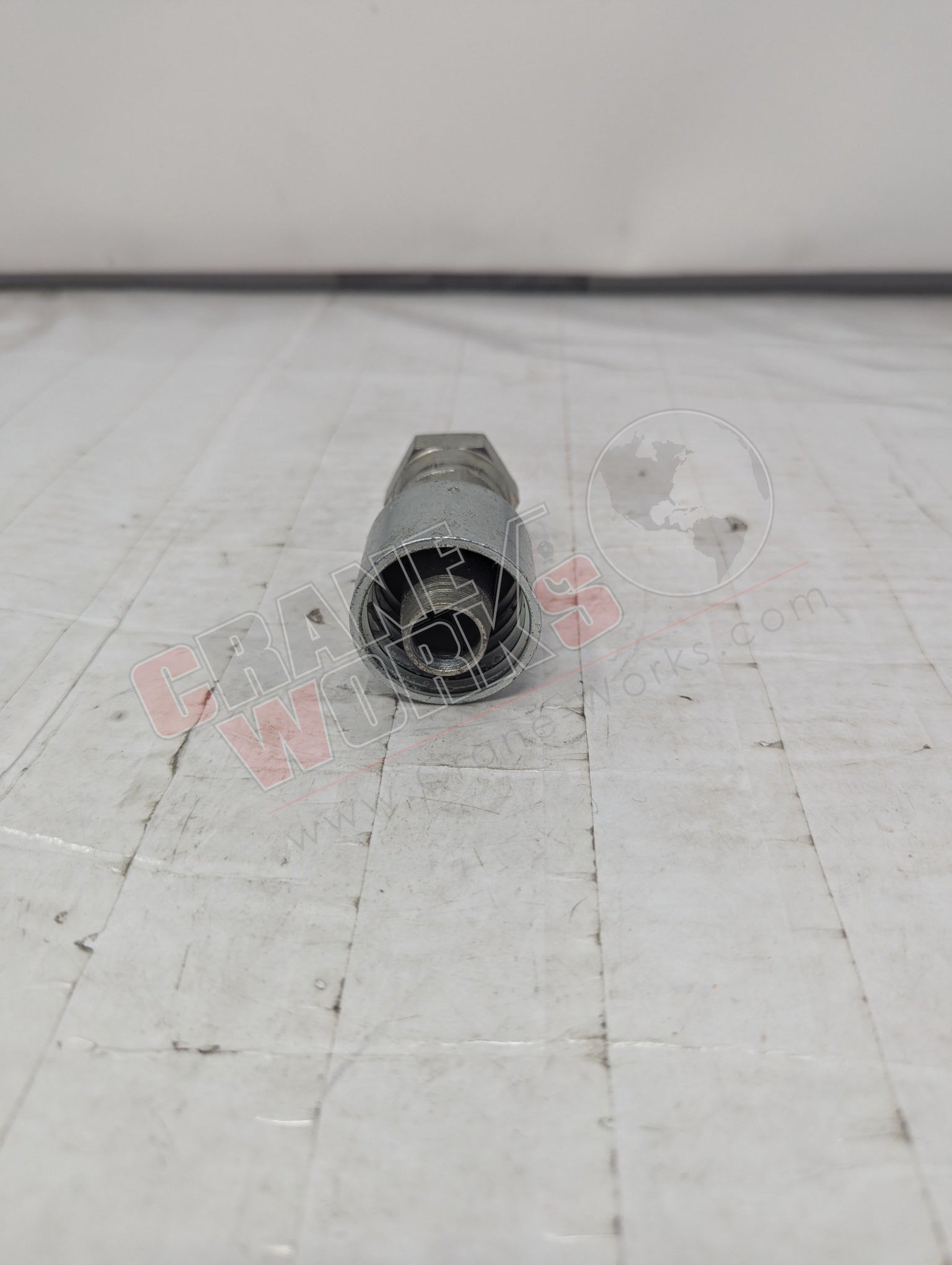 Picture of Kp46919, a  New Parkrimp Female Npsm Swivel, 3/4X3/4, angle 3.