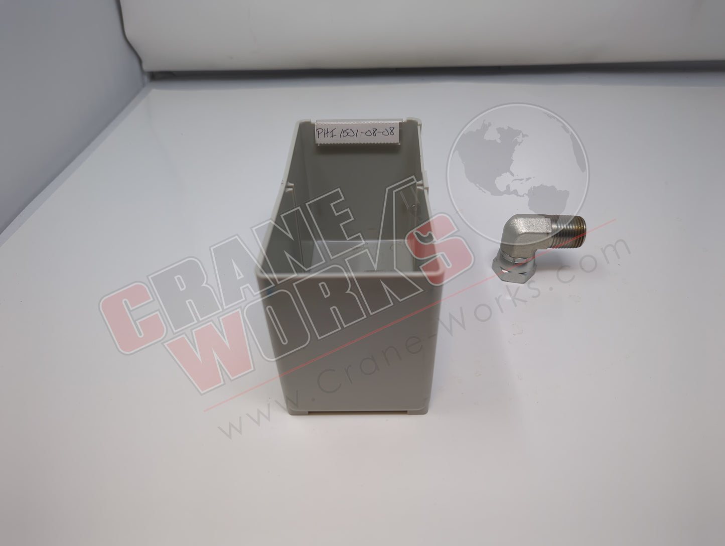 1501-08-08 | New 1/2" Mpt X 1/2" Fpt Swiv 90