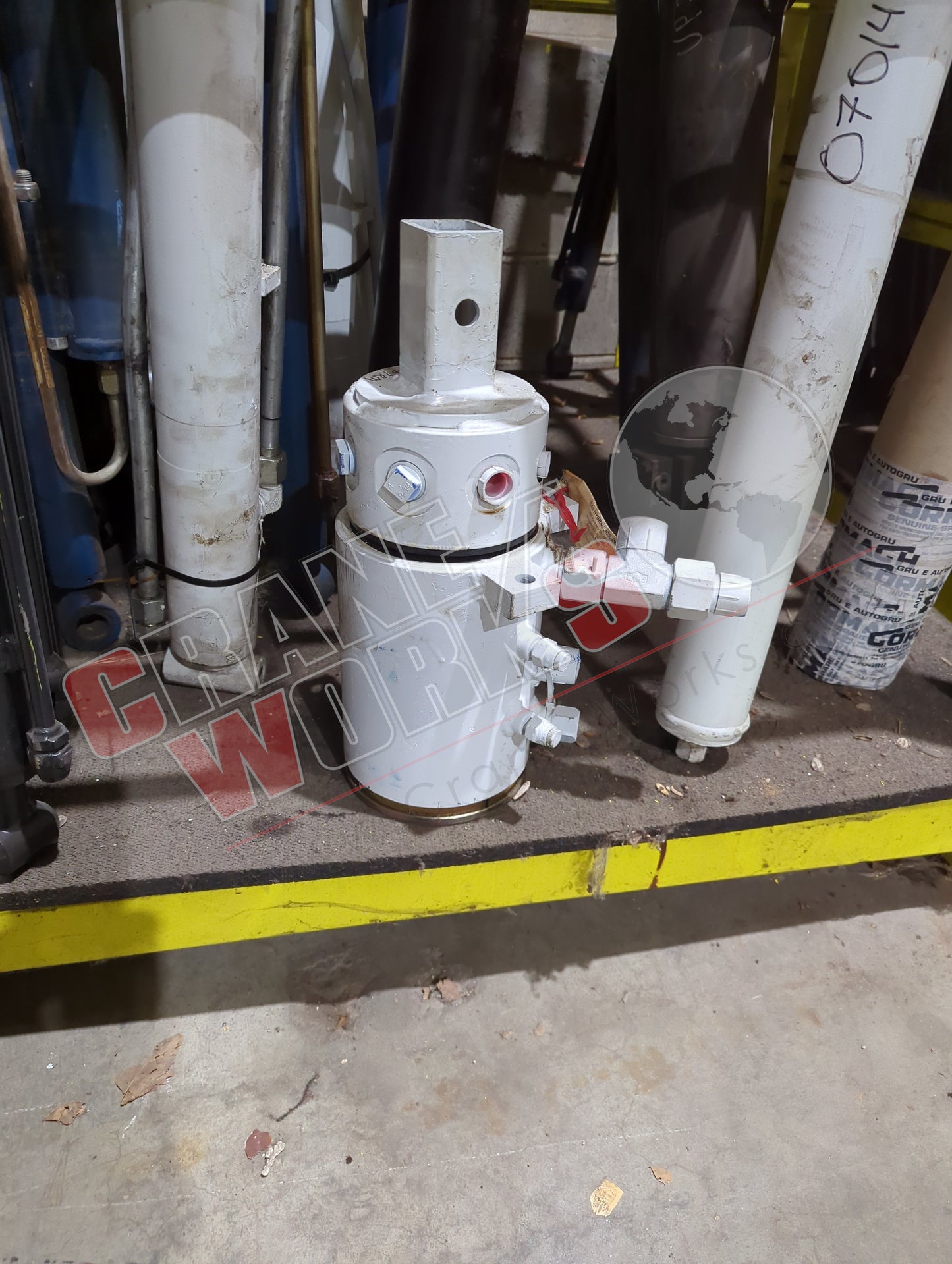 08090067ARM | New Swivel