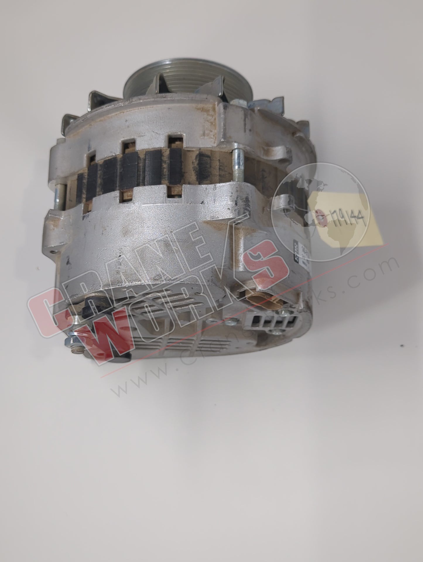 Picture of 179144, a  New 150A Scania Alternator, angle 4.