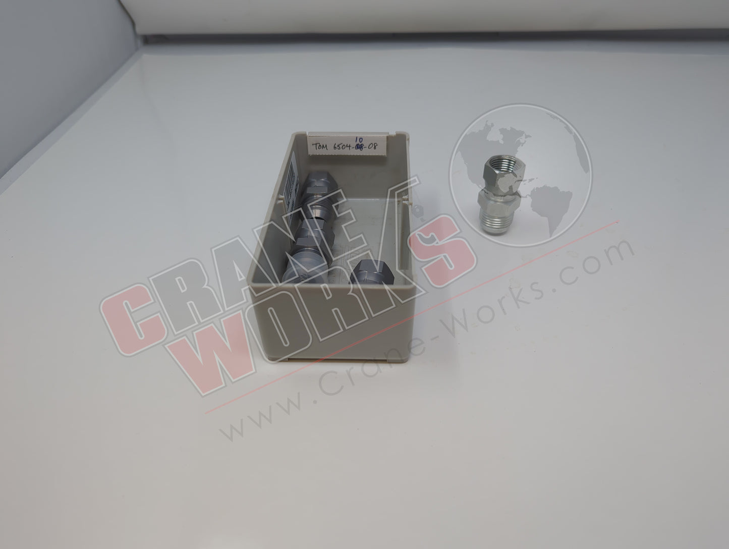 6504-10-08 | New -10Mj X -8Fj Swivel